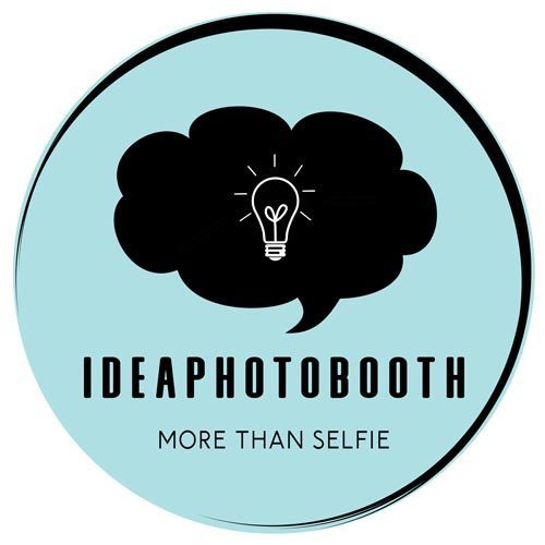 logo di ideaphotobooth, photobooth, selfie specchio .