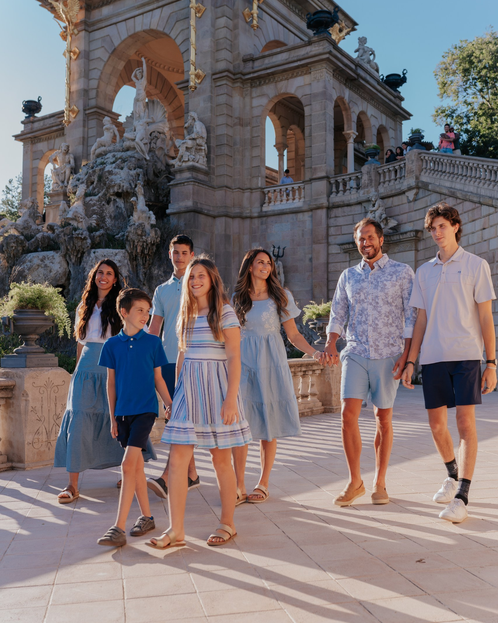 Barcelona photoshoot family