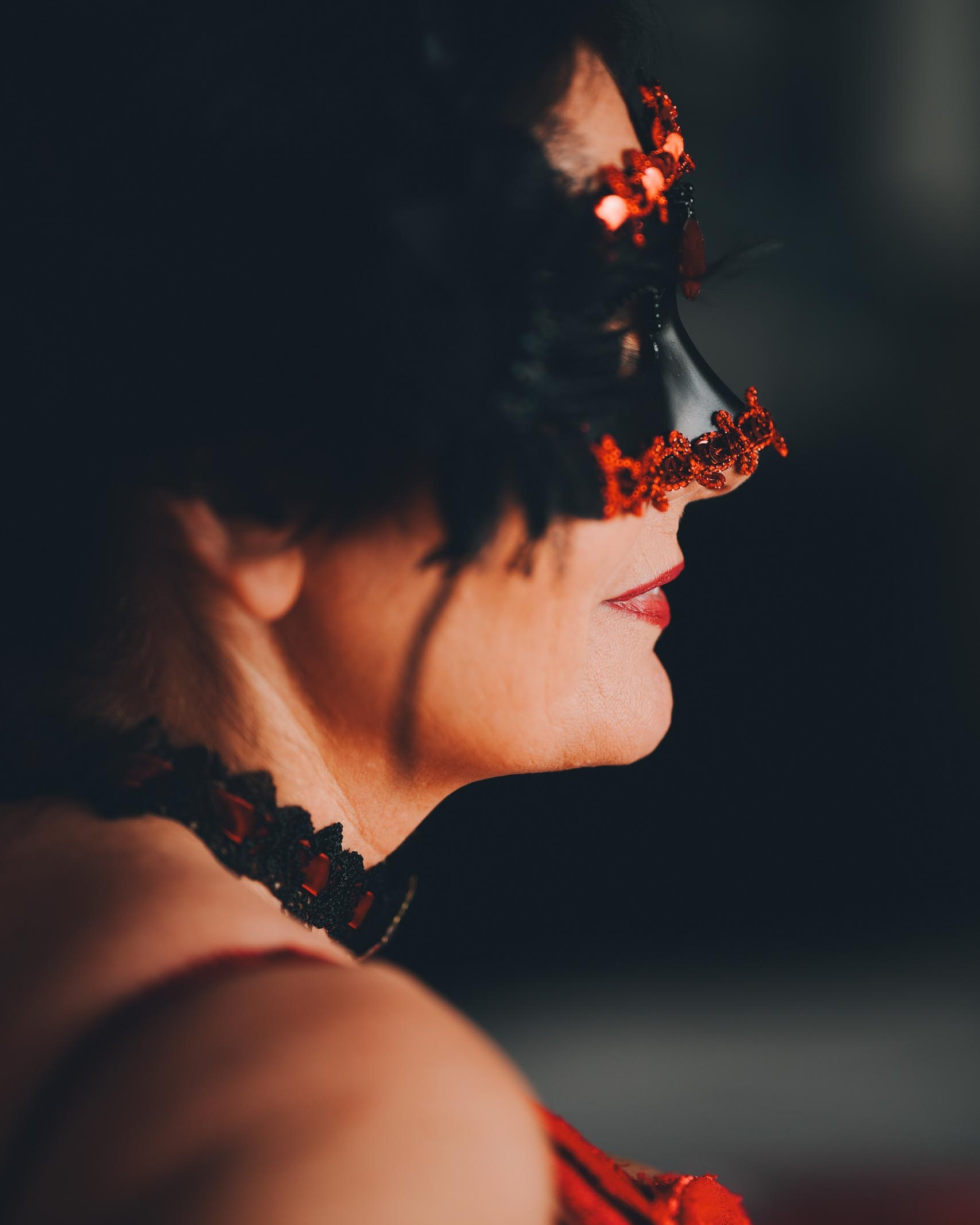 Boudoir photographer West Midlands — artistic personal portrait by Irina Zoteeva