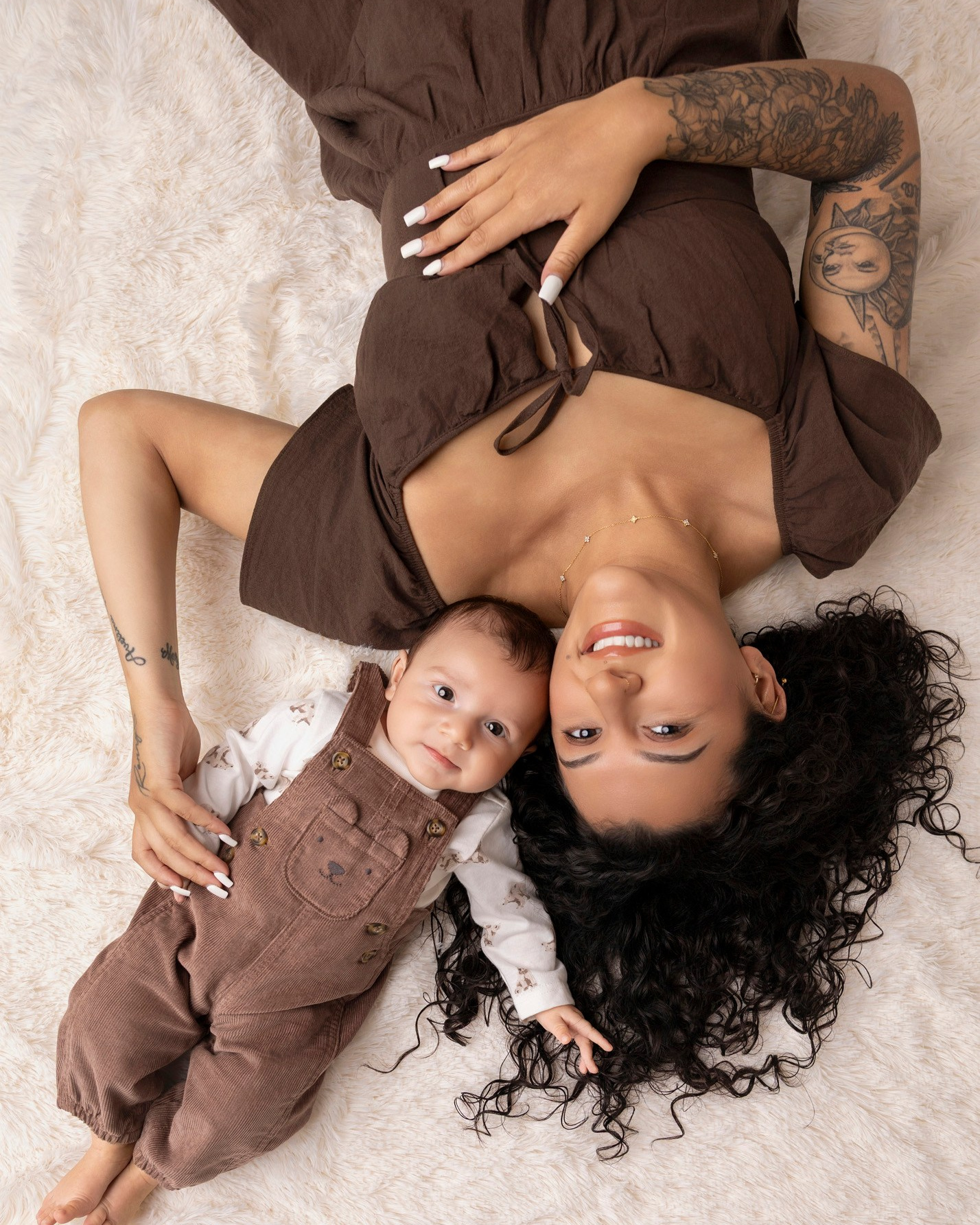Mother’s Day Special. Newborn photographer in Tampa Bay Area, FL