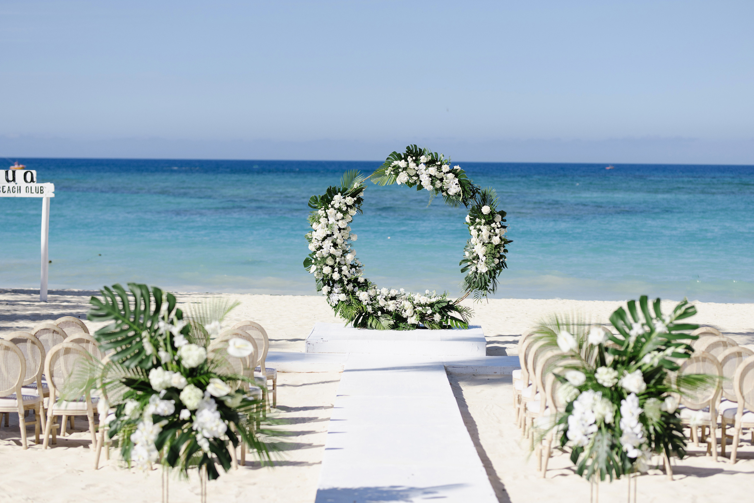 Kukua Beach Club and wedding packages