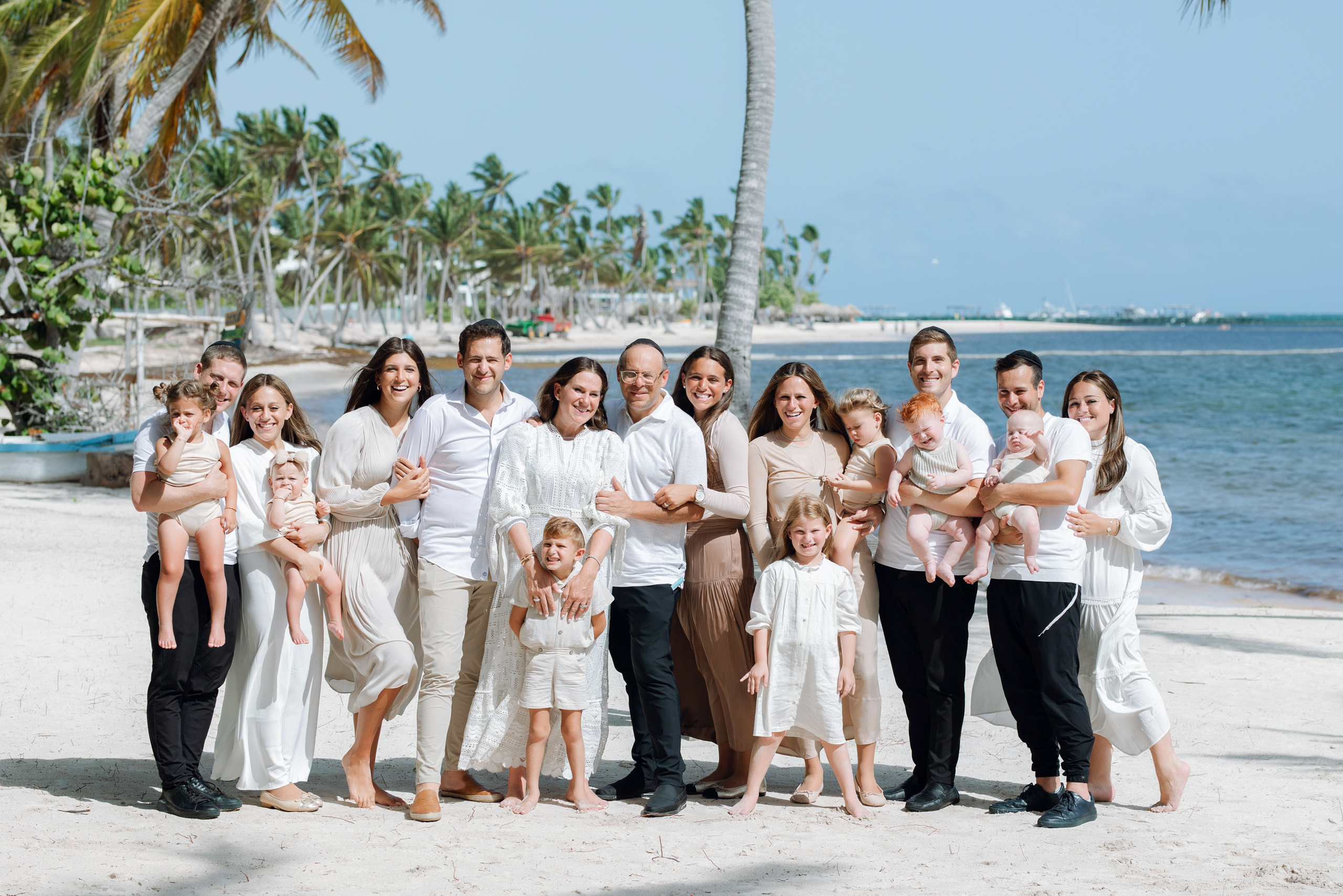 Family Photoshoot for Lori Jaffa: Capturing Moments at Cabesa de Toro