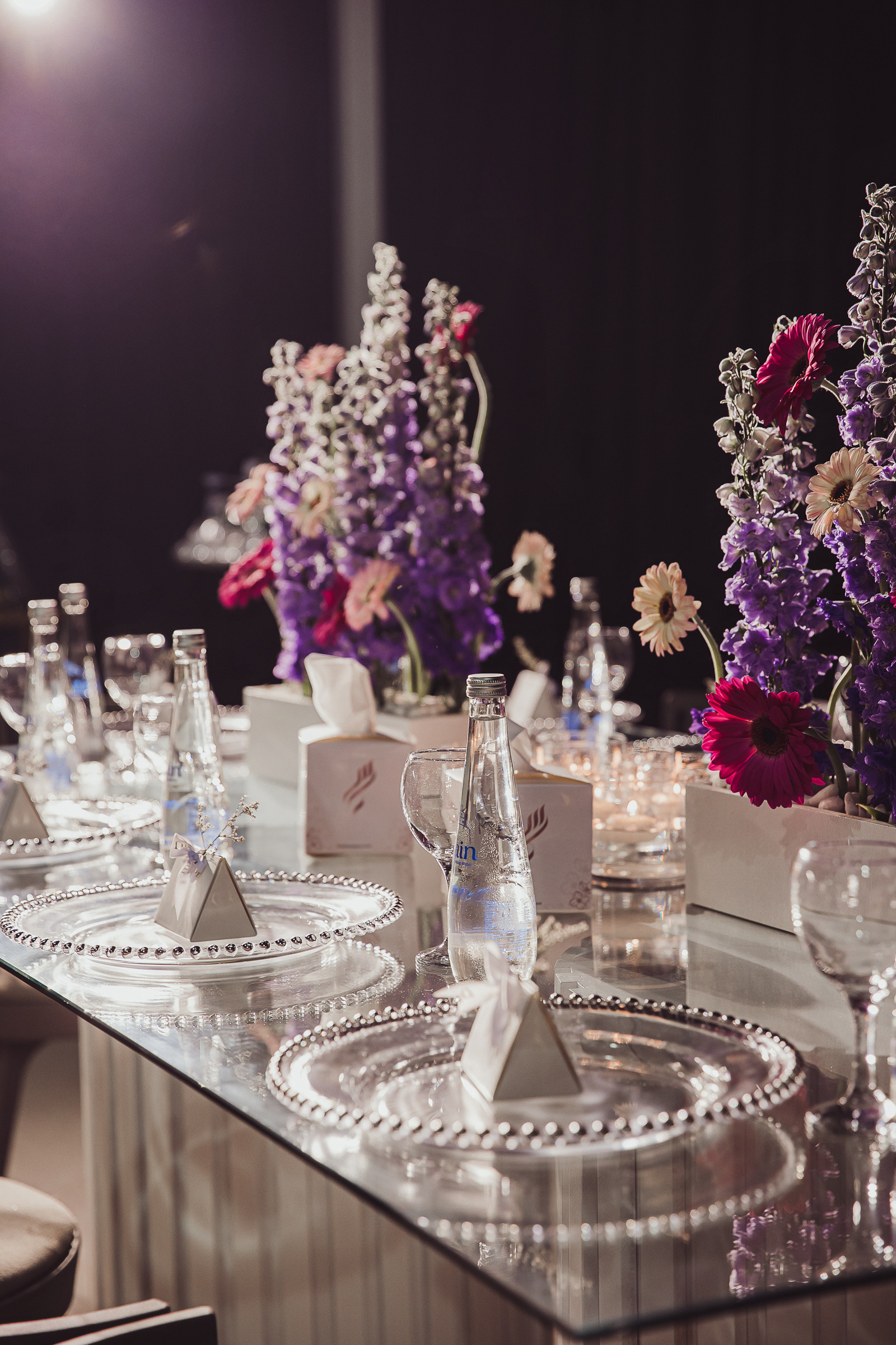 Lighting. Wedding female photo and video studio in UAE