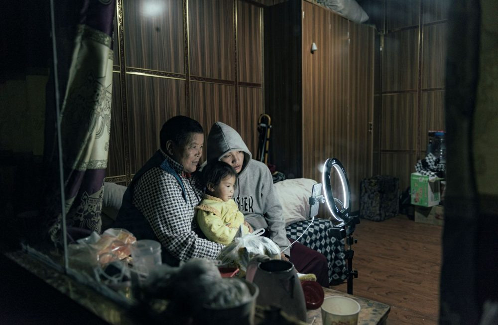 World Report Award | Documenting Humanity 2022. Миша Масленников. Документальная фотография. Одесса
