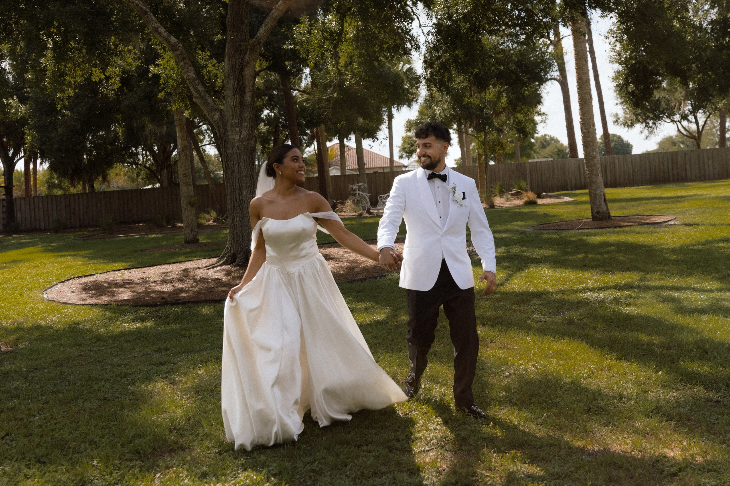 Price of a portrait photo shoot. Portrait and couples photographer in Florida, Valeriia Honcharova