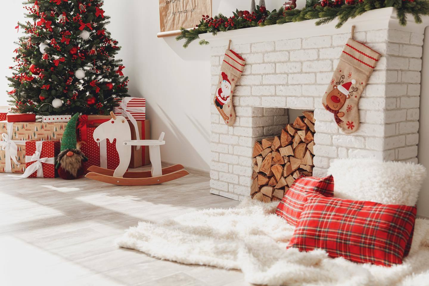 О фотосессиях в студии. Семейный фотограф Великодолинское