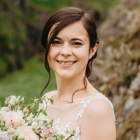 Lifestyle, wedding and family photographer