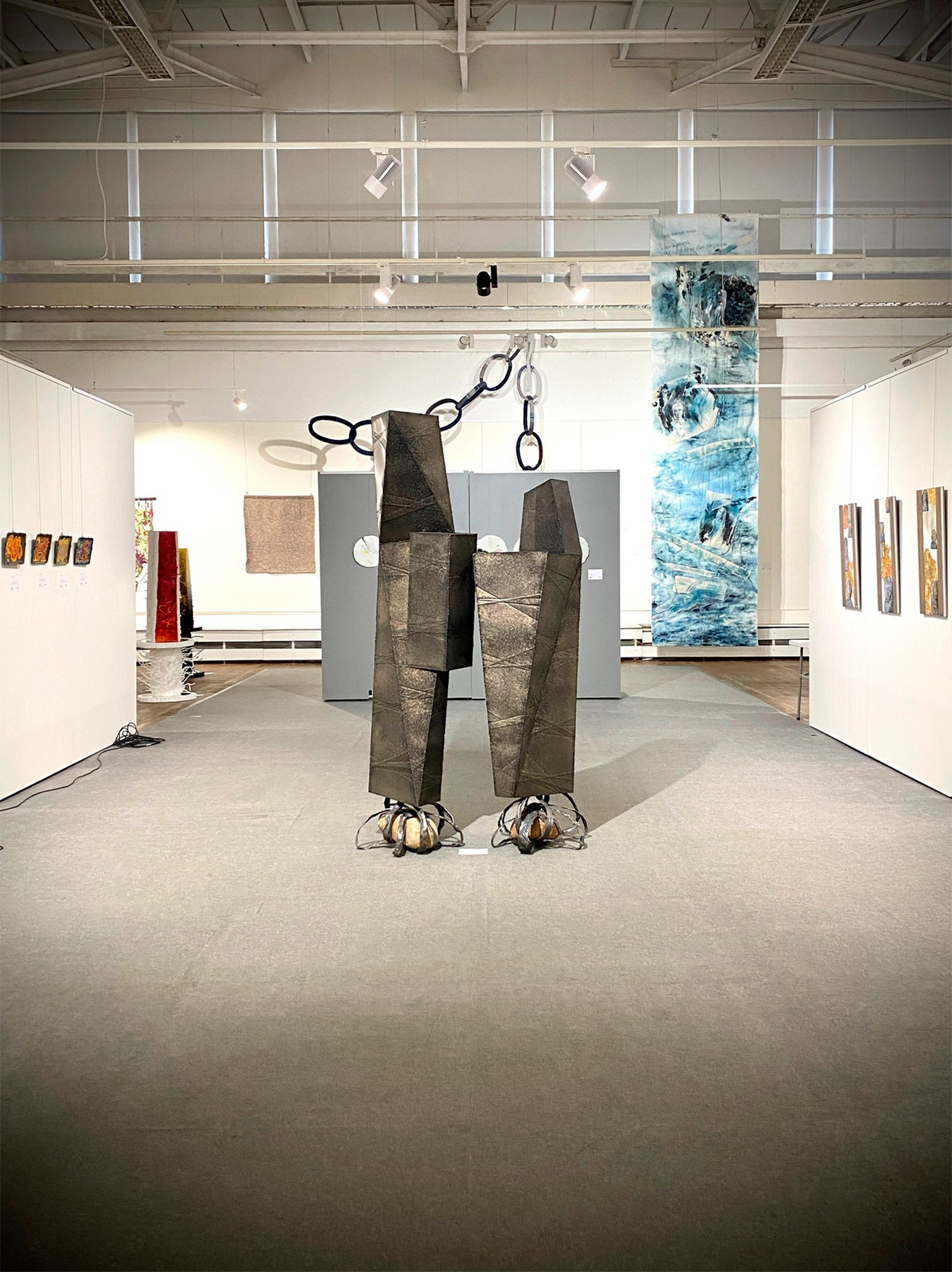 Биоморфная скульптура из стали, художественная обработка металла, мастерская Maria Art Object