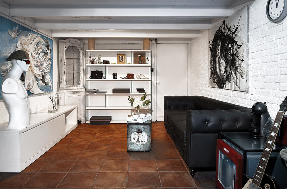 Studio. Photographer @ Studio | Barcelona — Svyatoslav Usmyal