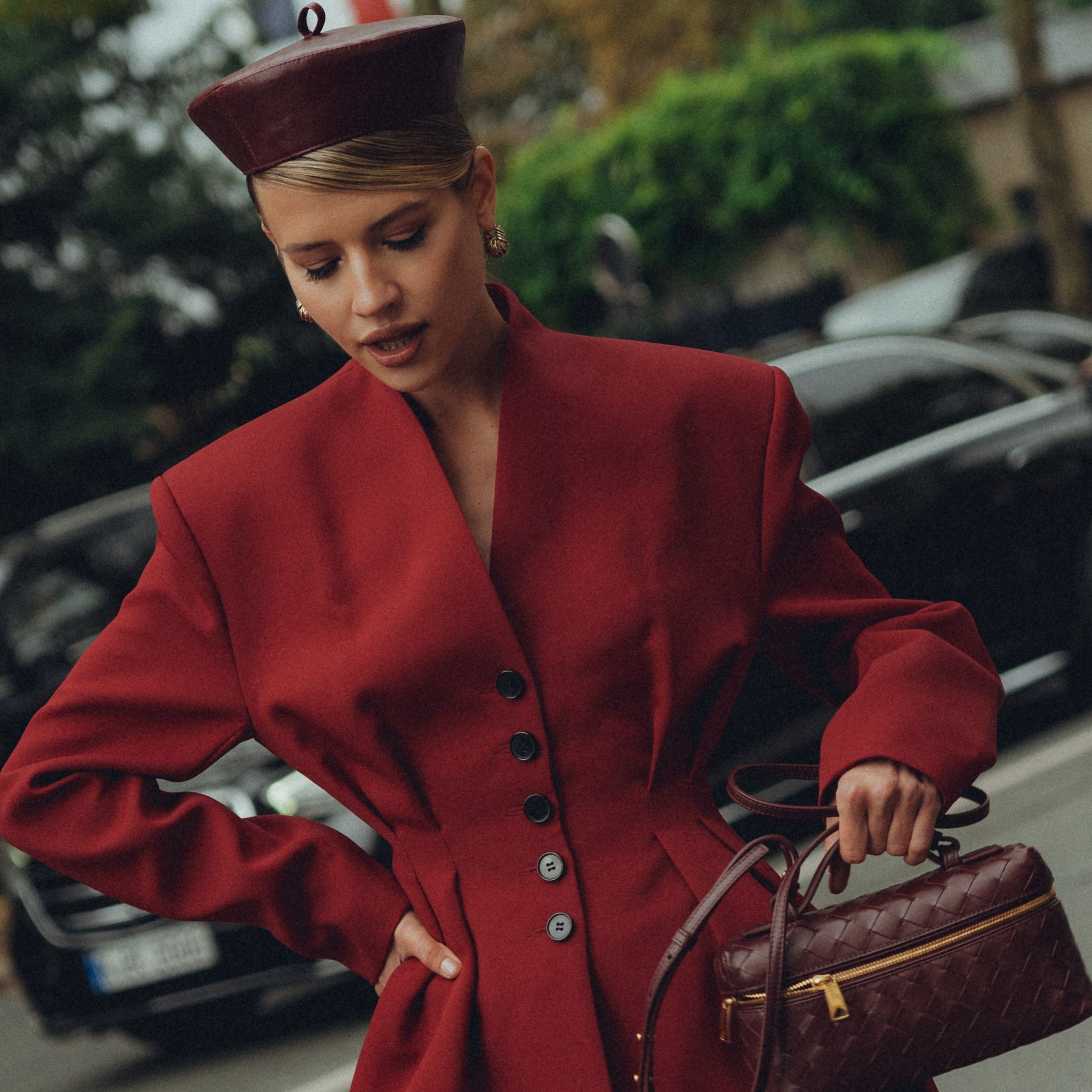 Услуги. Dani's eyes