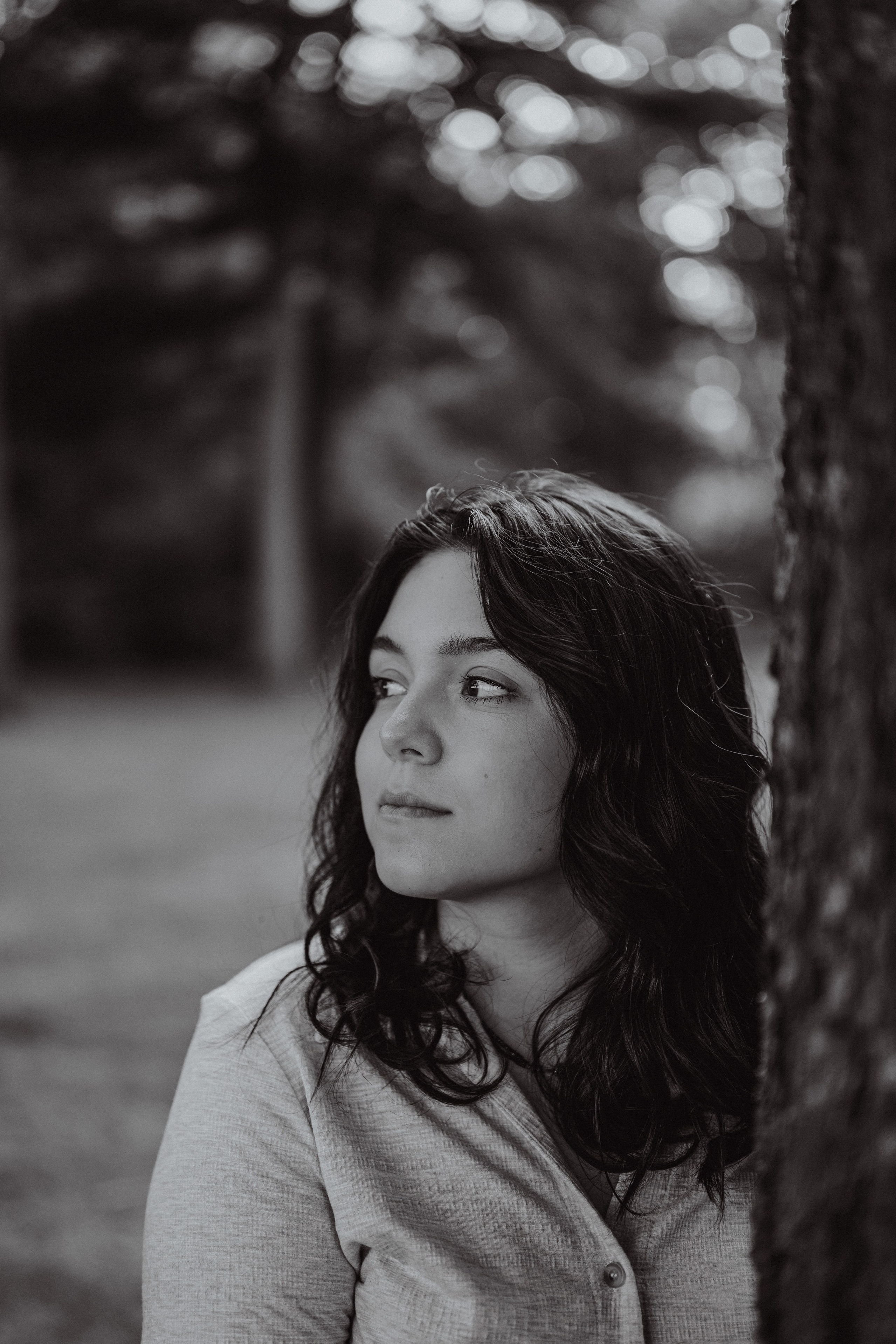 Green Bay and Fox Valley senior photographer creating modern, natural light portraits. Professional senior photography sessions for high school graduates across Northeast Wisconsin.