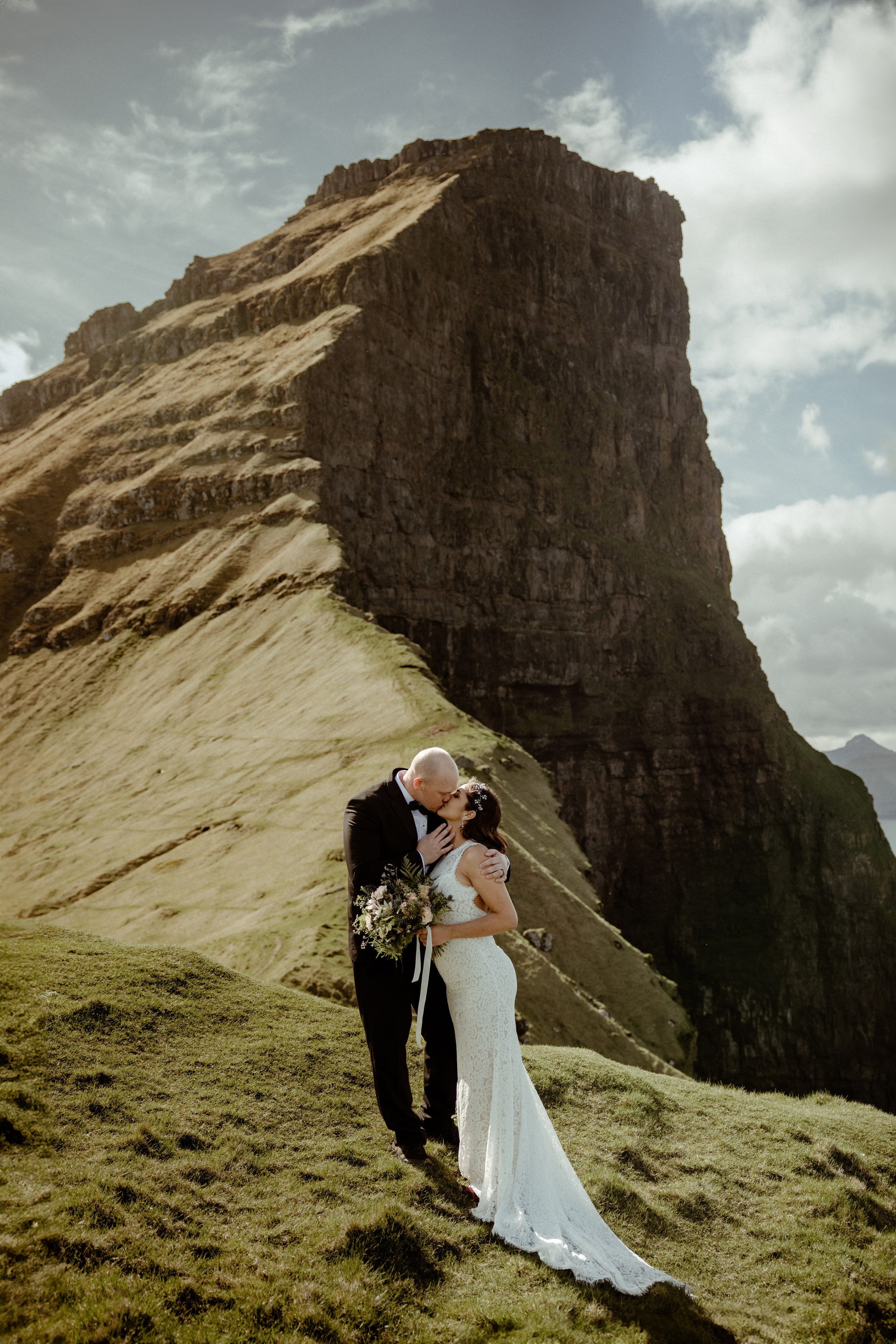 Wedding photographer pricing guide Faroe Islands. Destination wedding elopement photographer videographer