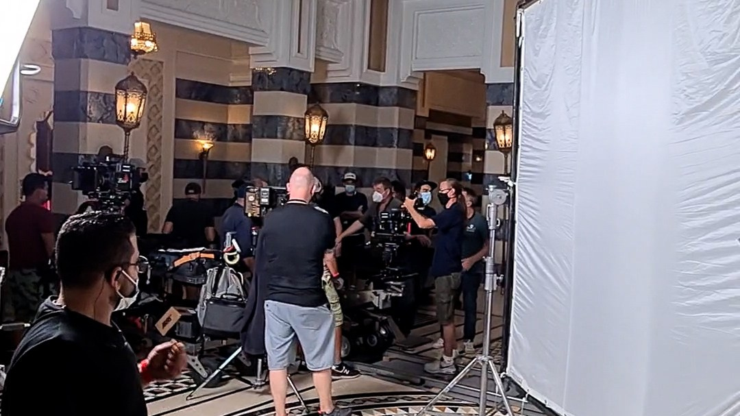 Jessica Alba and Zac Efron in Dubai. RightNow Production