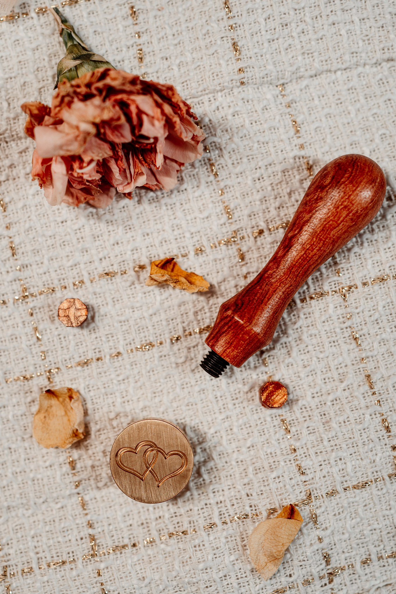 Ceară și sigilii. Fotograf Nuntă, Botez și Cununie Civilă în București - Mihai Popa