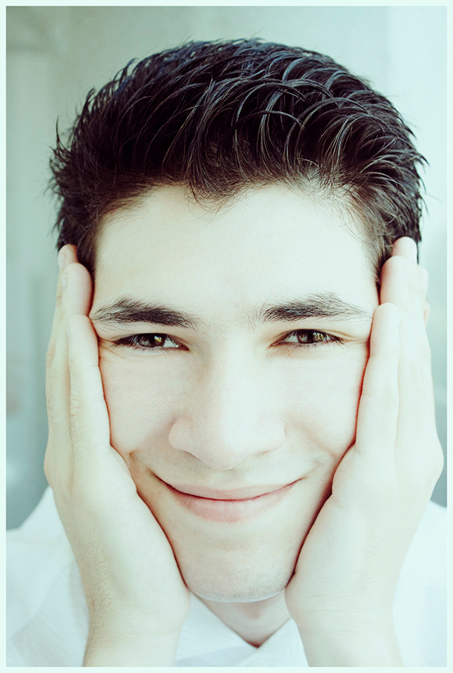 Əlaqə. Bakıda fotoqraf Kamran Enceladus