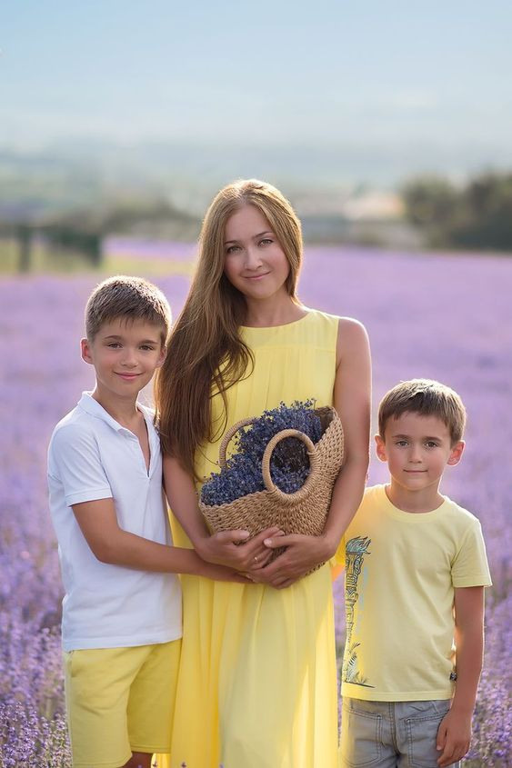 Фотопроєкт Лавандові історії в Городку