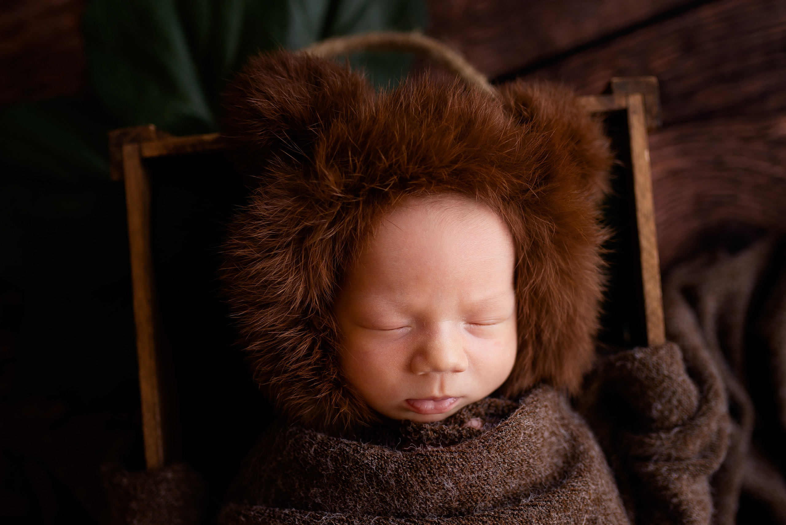 Φωτογράφιση νεογνού στη Ρόδο. Φωτογράφος νεογέννητων στη Ρόδο. Φωτογράφιση εγκυμοσύνης