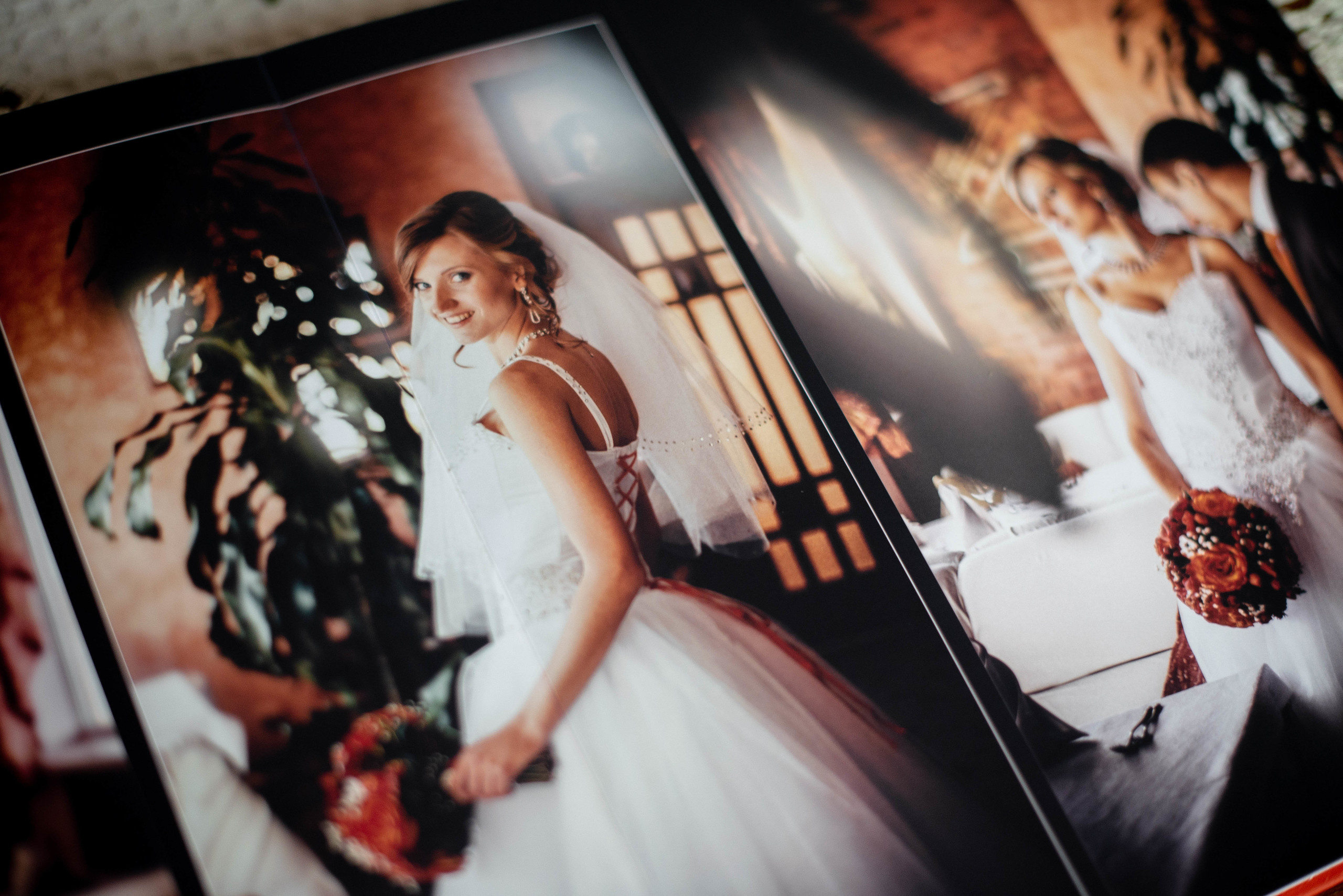 Свадебная фотокнига Киев, изготовление фотокниг из ваших фотографий. Ivan Skufinsky — wedding and family photographer in Vancouver