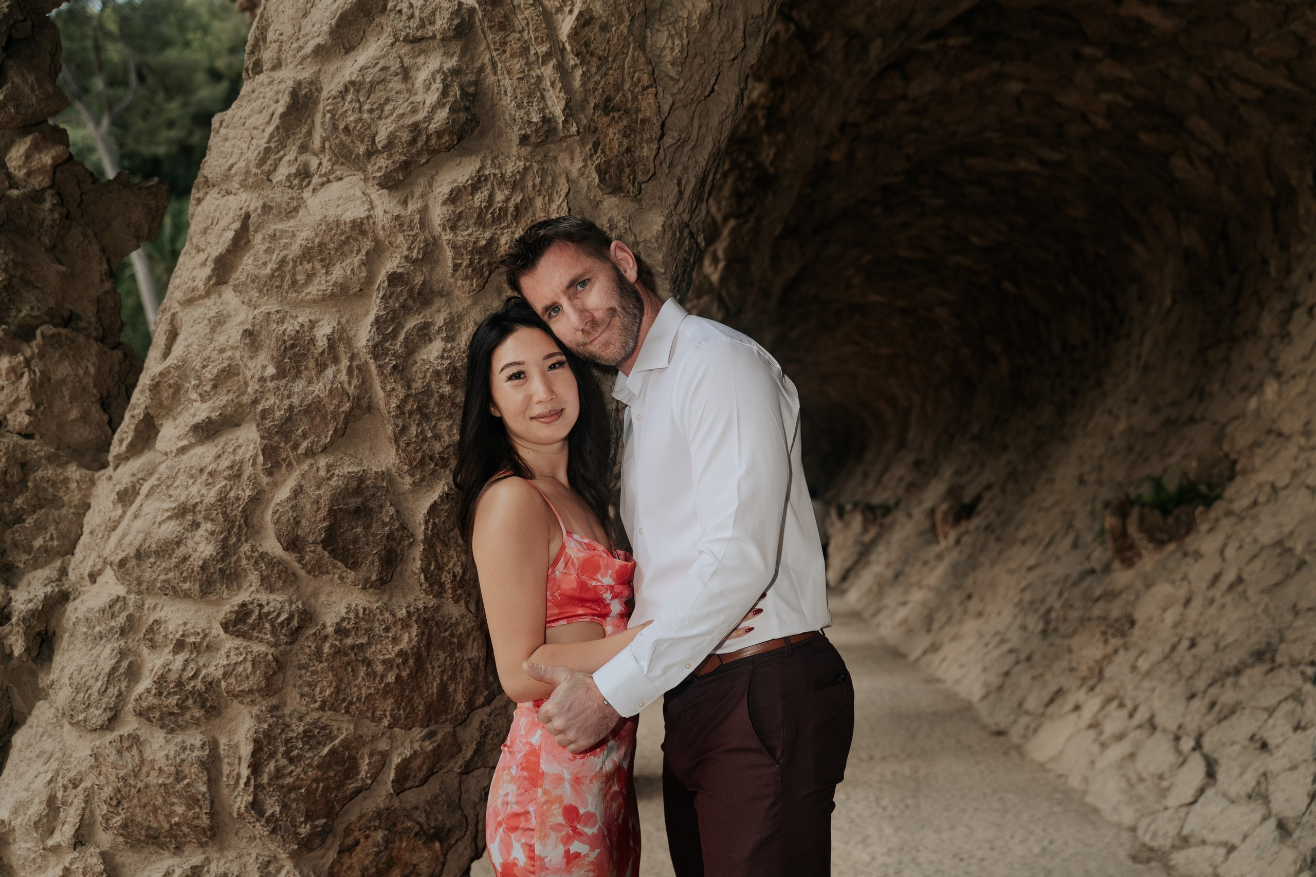 Proposal park Guell. DiaFoto — Wow Photographer in Barcelona | Premium Barcelona Photoshoot Experience