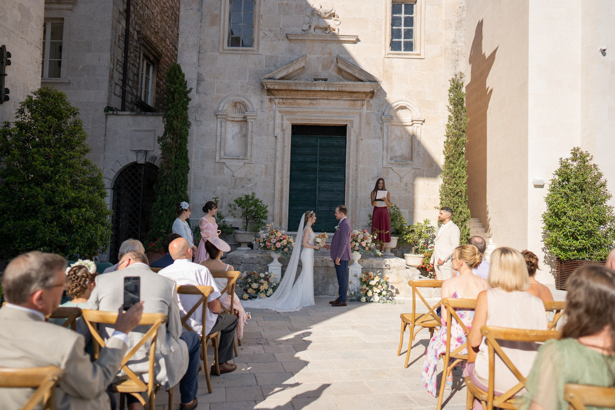 Venčanje u Perastu: lokacije, ceremonija, sezona i saveti
