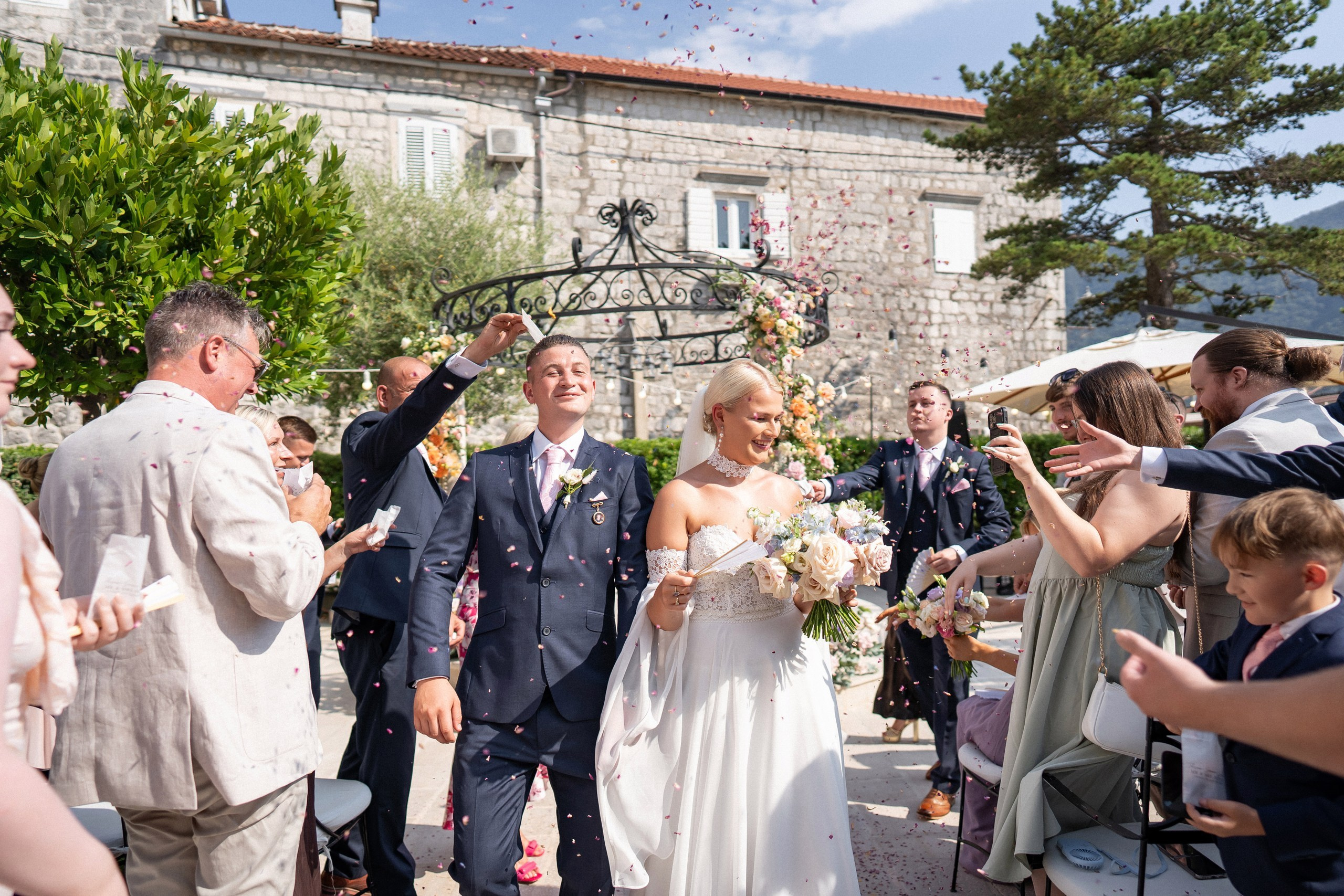 Venčanje u Perastu: lokacije, ceremonija, sezona i saveti