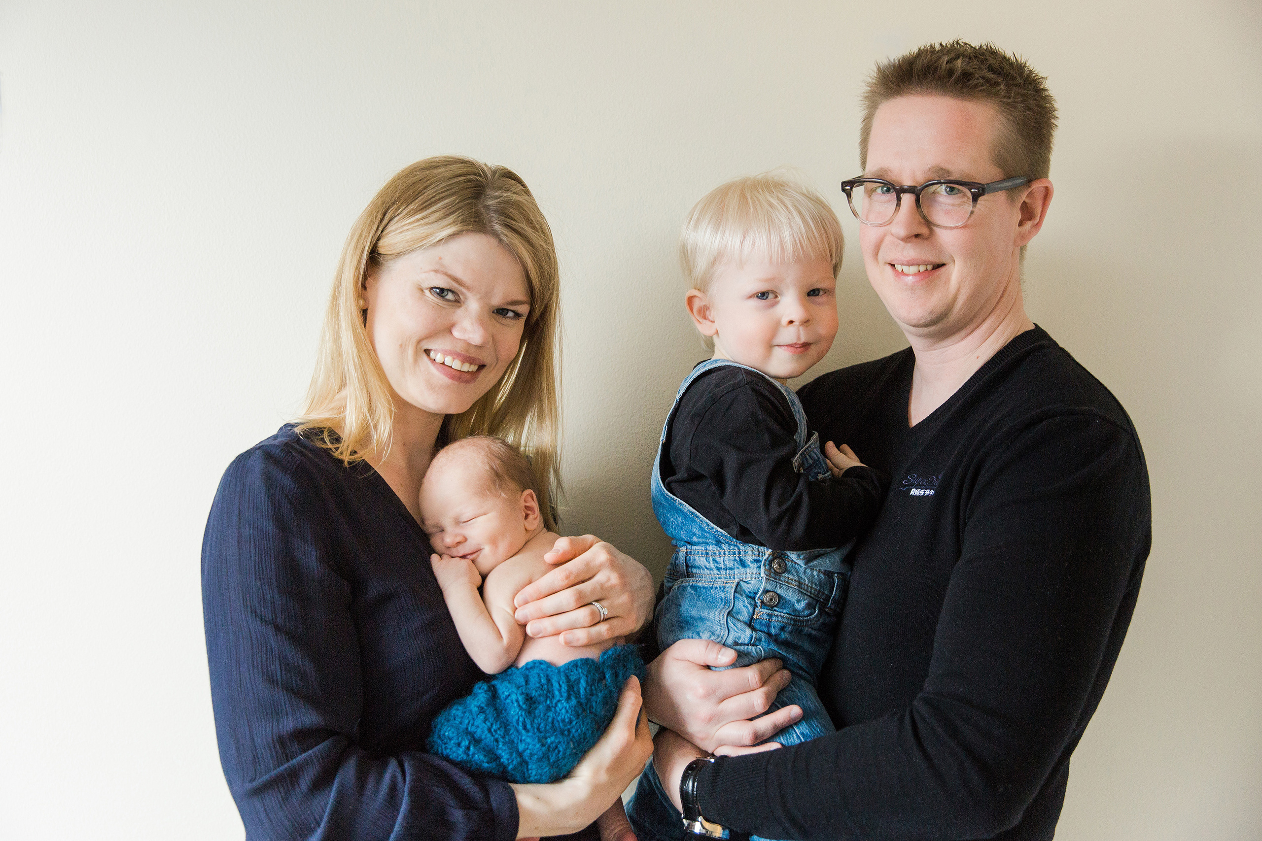 Newborn valokuvaus Espoo