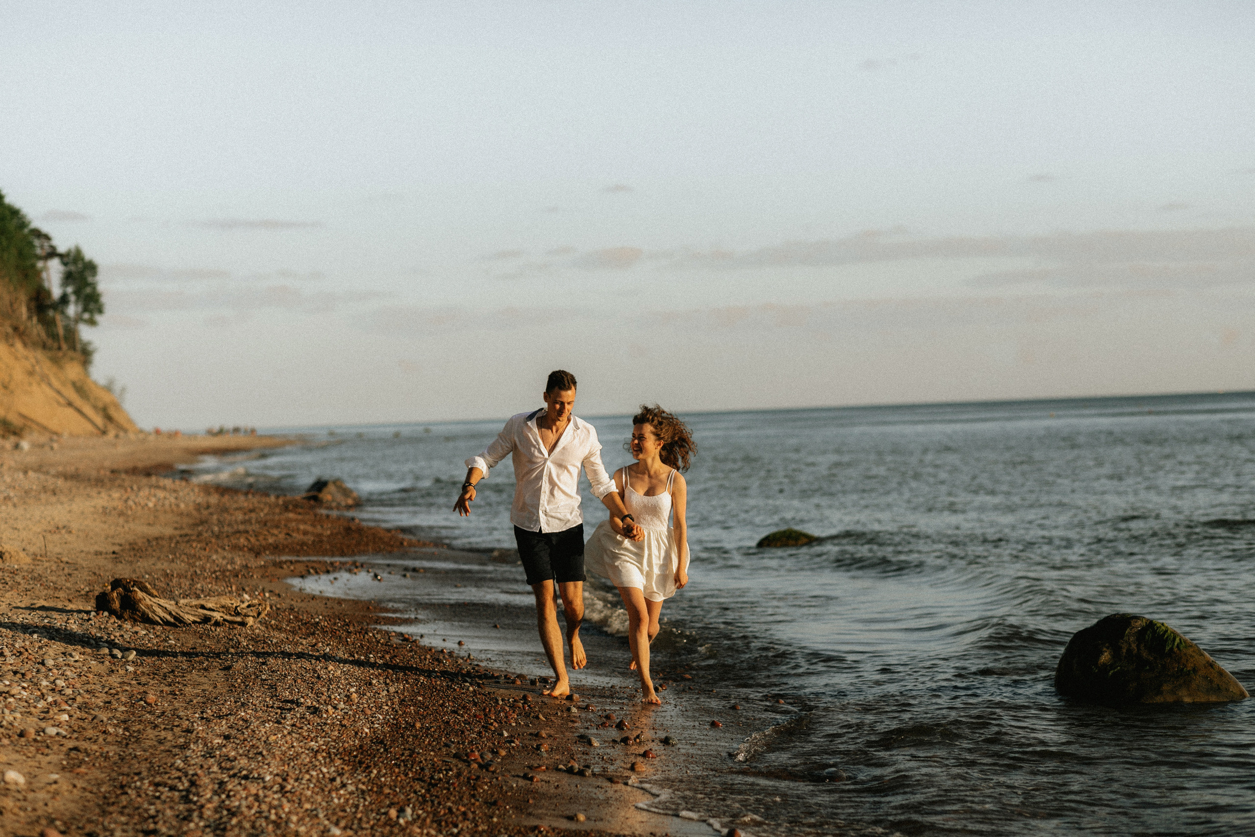 Ar reikalinga priešvestuvinė fotosesija arba kaip nebijoti objektyvo?. Vestuvių ir šeimų fotografė Lena Bondarenko / belove photo