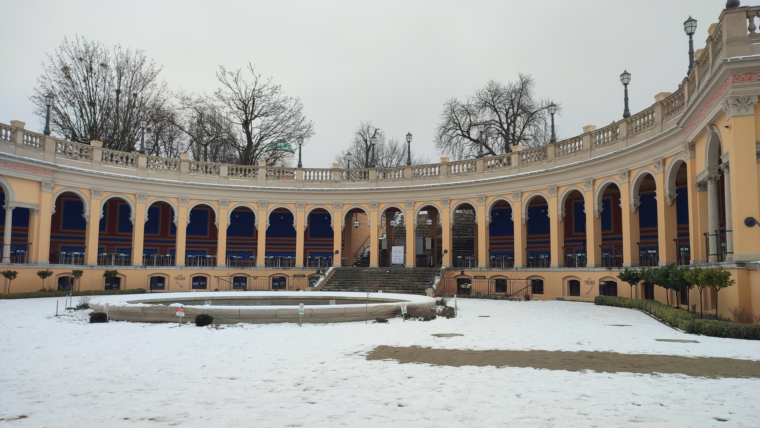 9 najpiękniejszych miejsc na sesję we Wroclawiu. Fotograf Wroclaw Anna Tsukanova