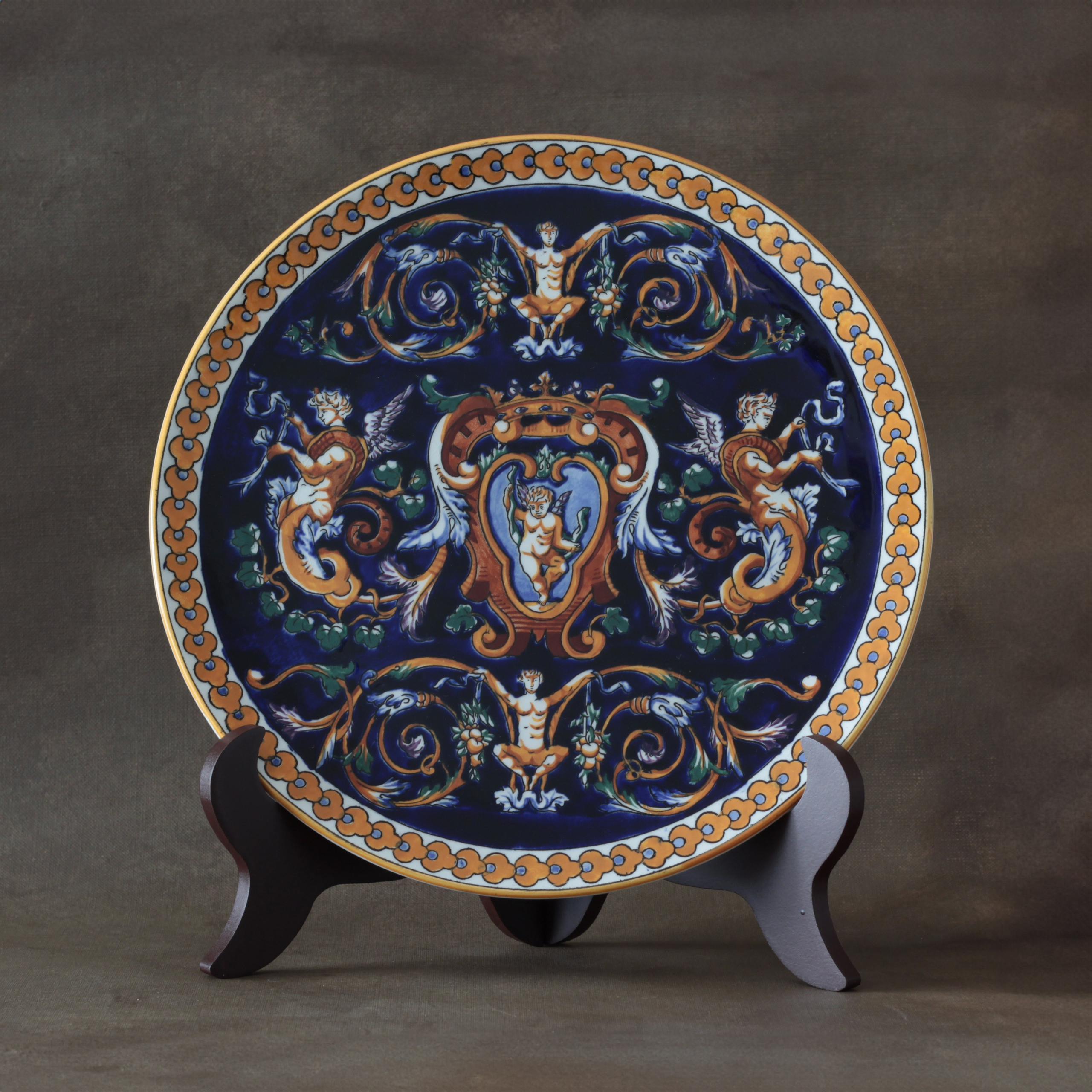 Decorative plate Hand-painted France "Gien" 70s of the 20th century