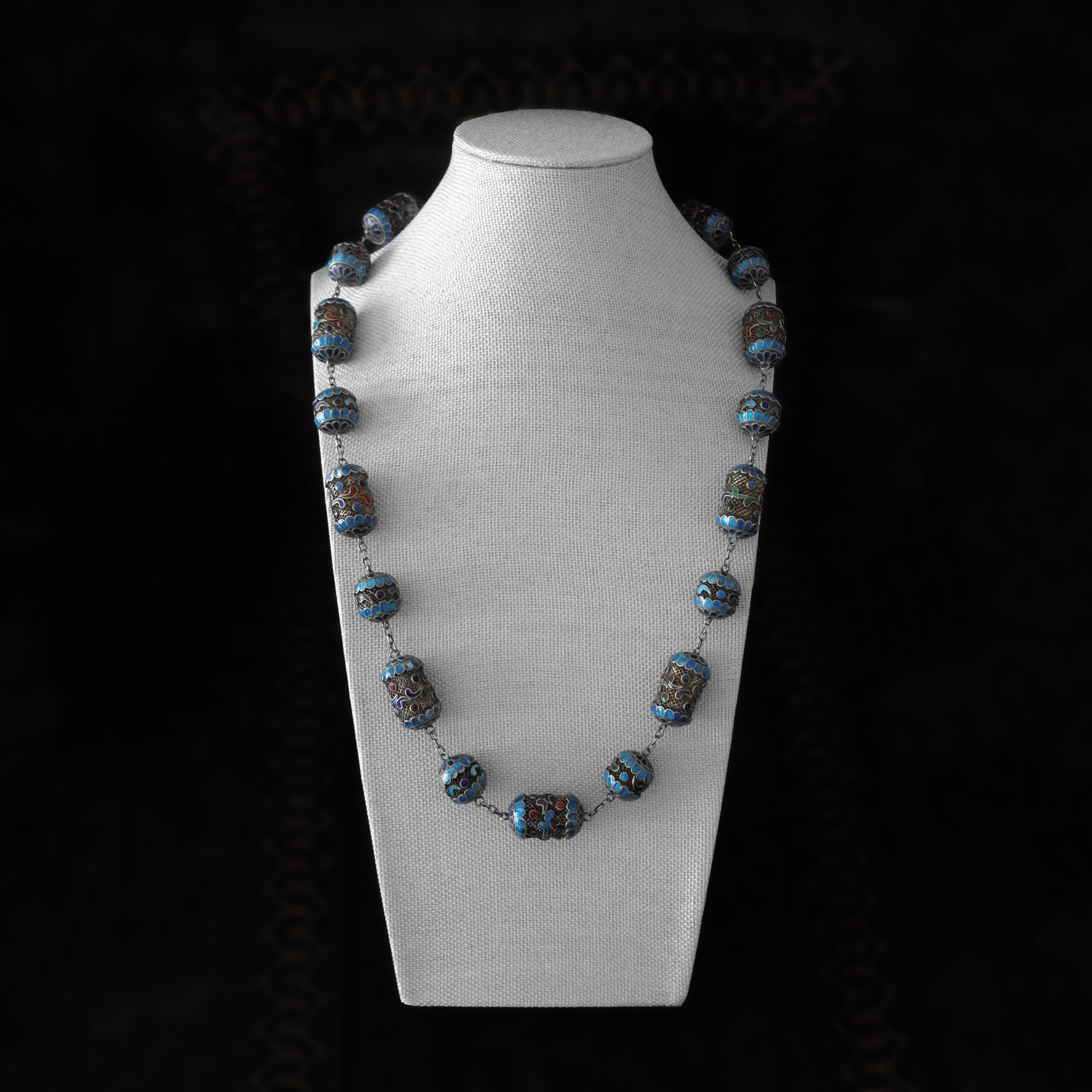 Vintage Jewelry Spain France. Современнные и актикварные украшения в Барселоне, Москве и Санкт-Петербурге