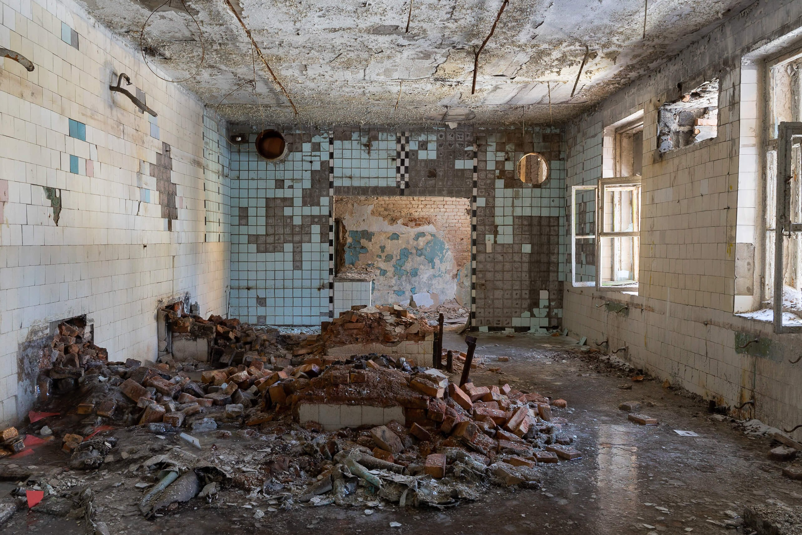 Одиссея Ленина. Документальный фотограф, преподаватель в Берлине Андрей Словолитов