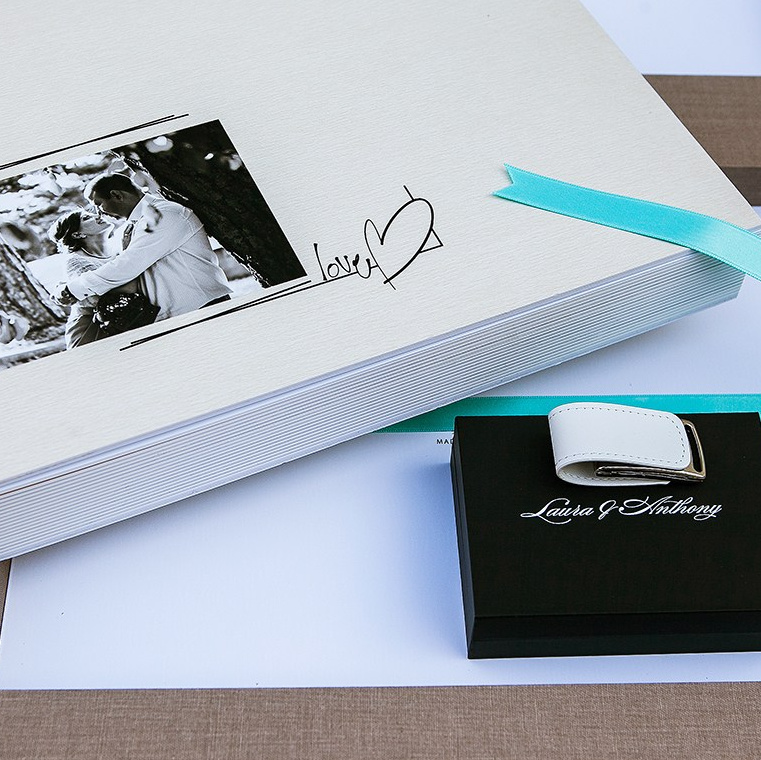 Meet Lana | Wedding & Family Photographer with Passion and Soul. Lana Photography — Wedding & Family Photographer in Florida & Beyond