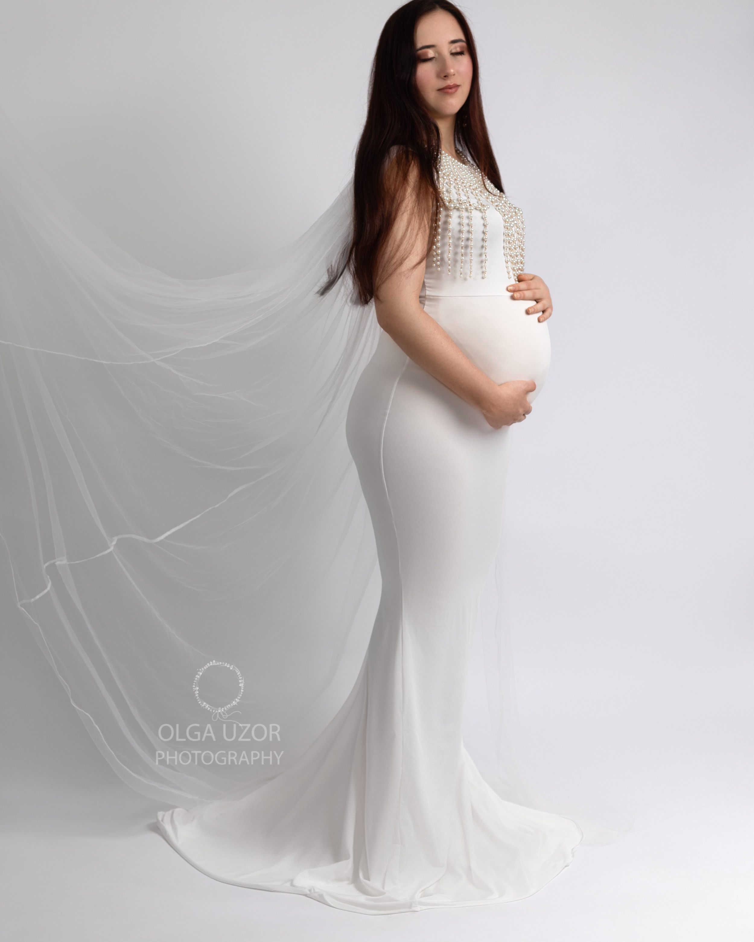 Dresses. Stevenage, Hertfordshire family, maternity and newborn photographer