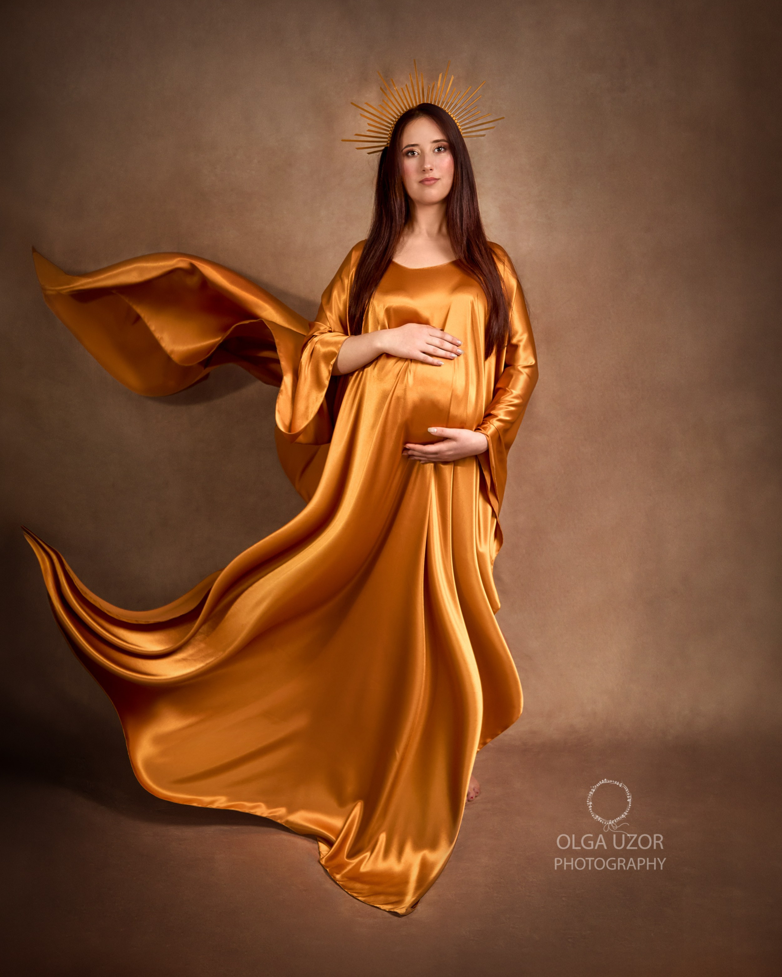 Dresses. Stevenage, Hertfordshire family, maternity and newborn photographer