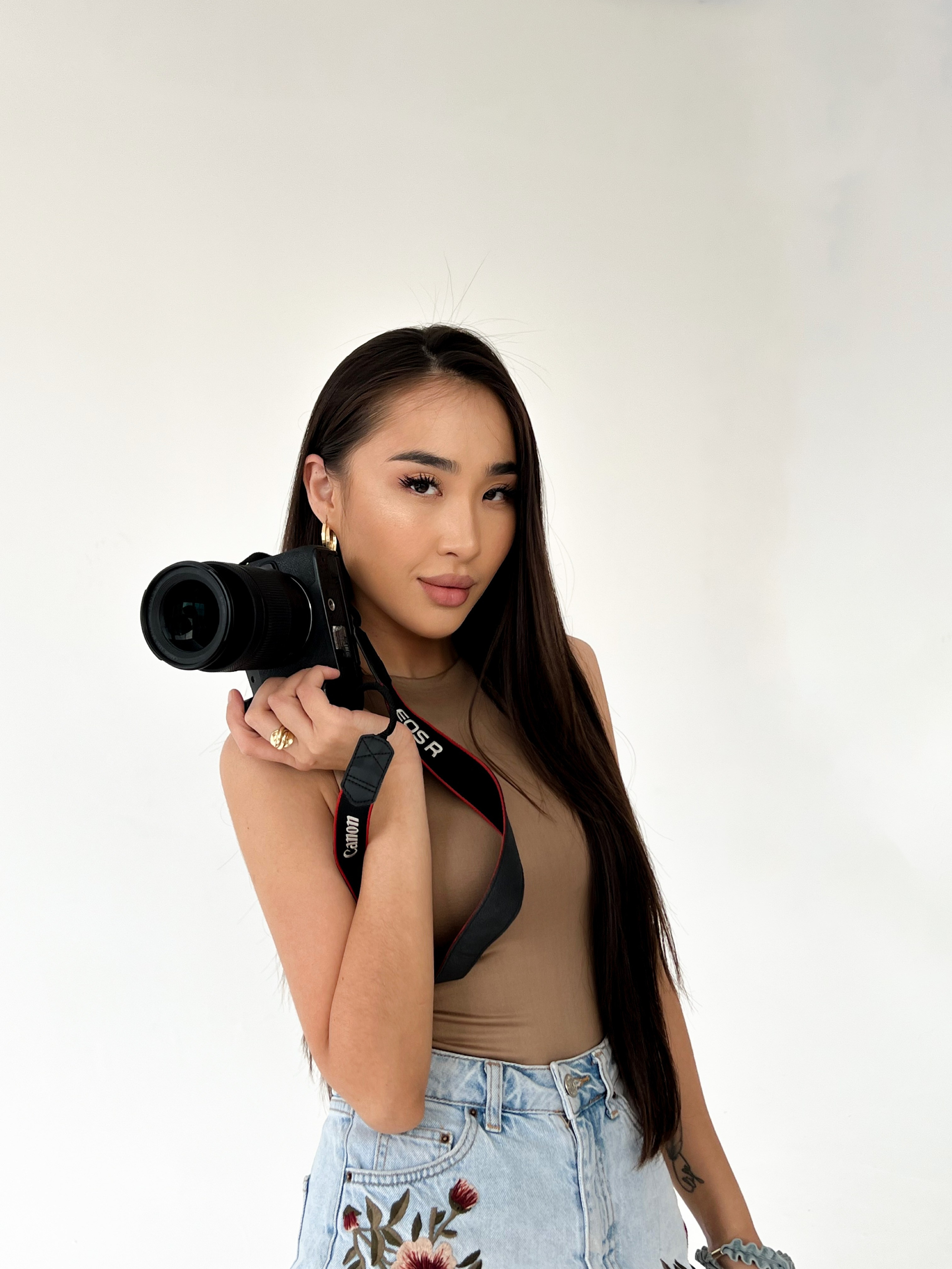 Контакты. Ellaya.ph