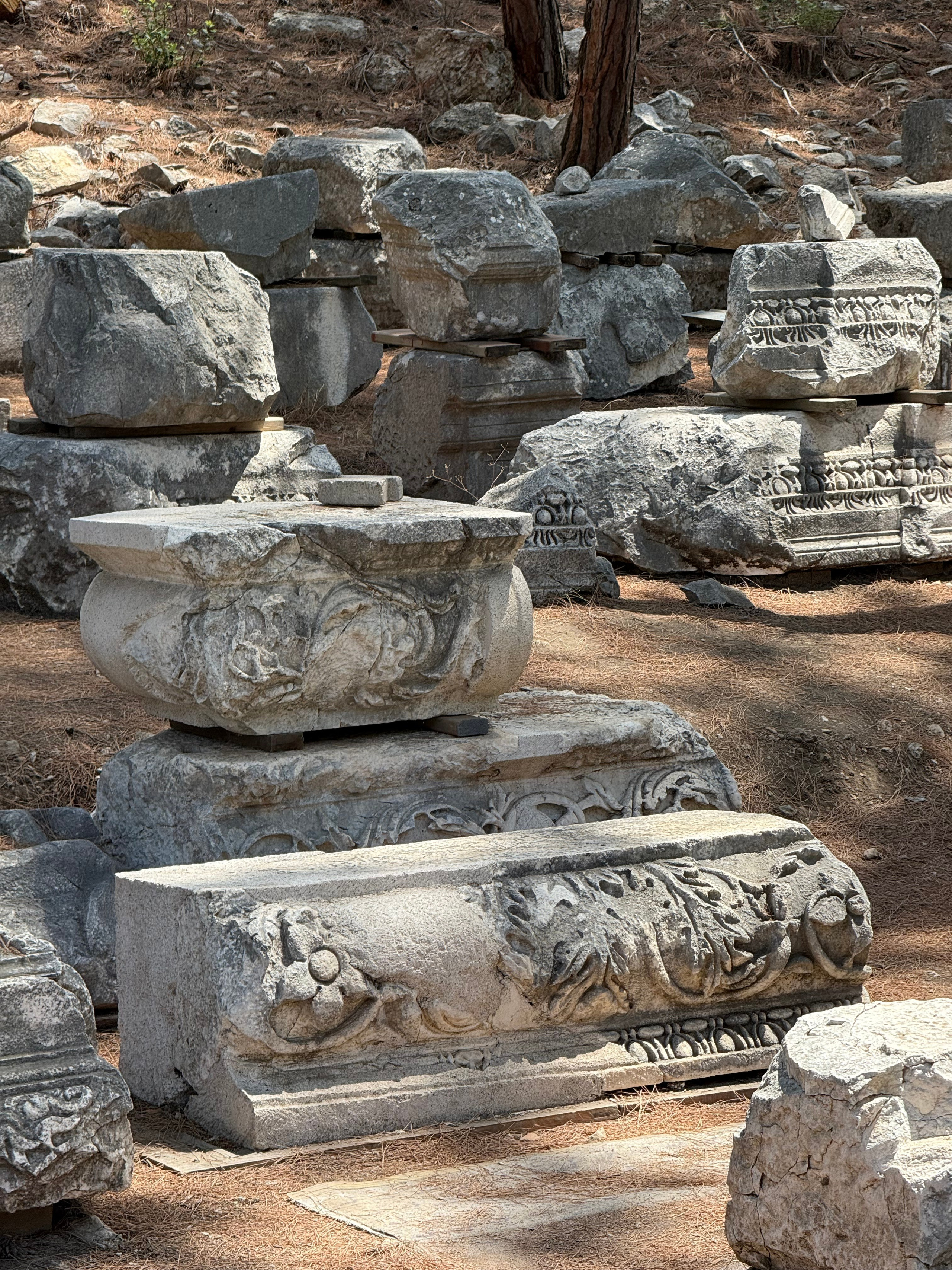 9 Tage in der Türkei: Entspannt und locker. Zwei Tage in jeder Stadt: Istanbul, Antalya, Kaş und ein Villenaufenthalt mit Bergblick