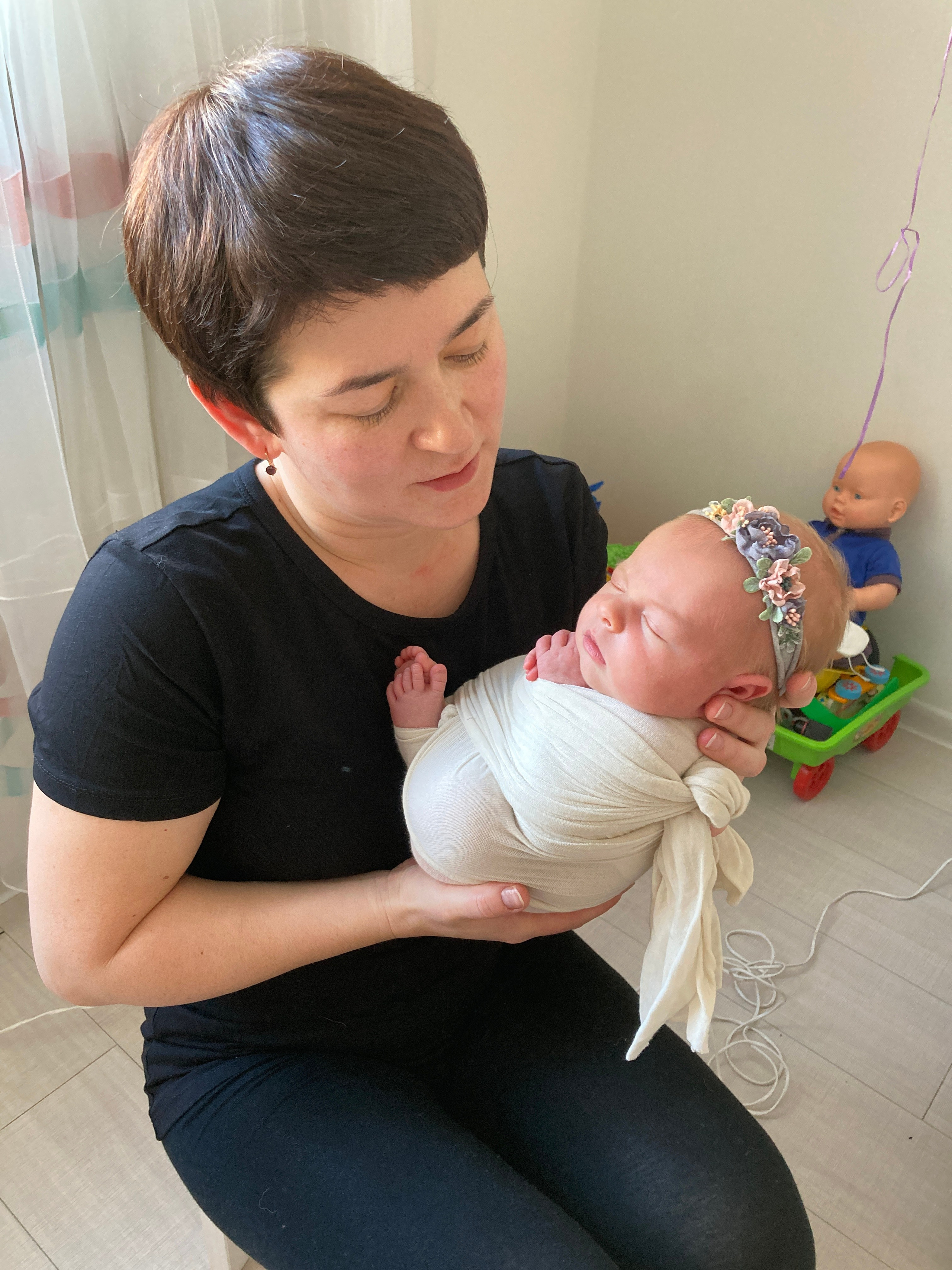 About me. In-home newborn photography Raleigh & area Katya Kulikova