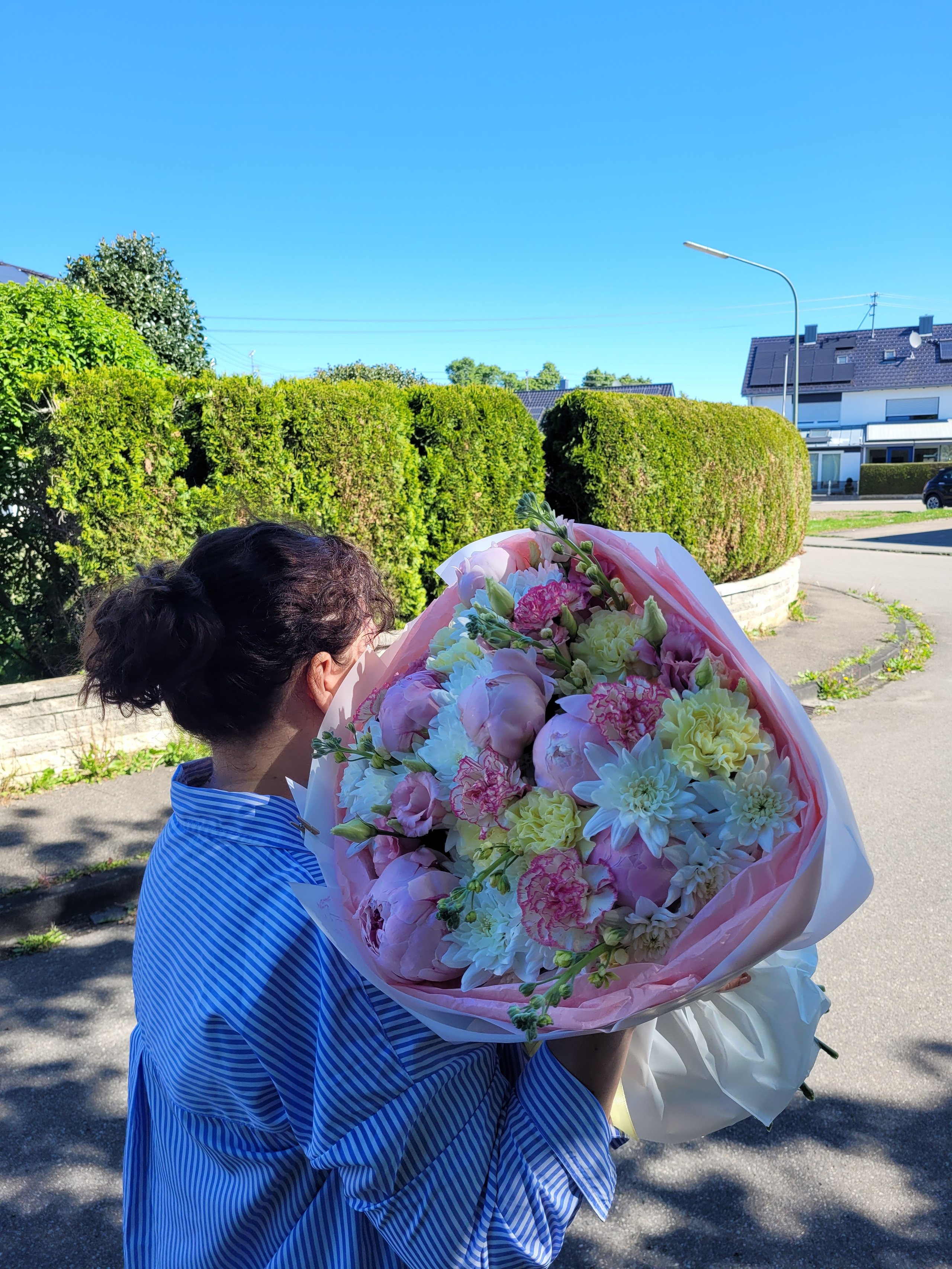 Kontakt. Tiefgrün&Schön Floristik