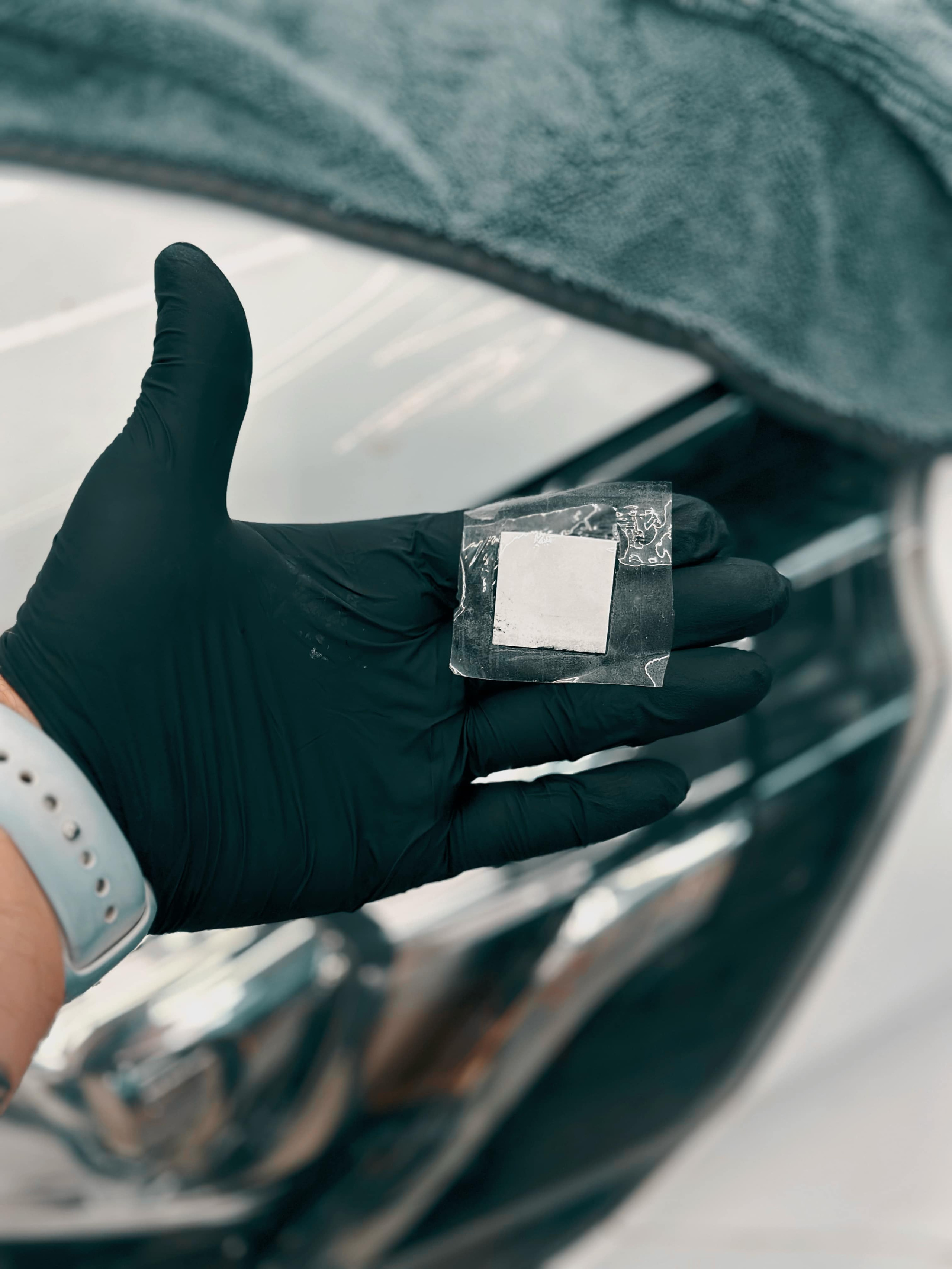 устранение повреждений на стекле авто Кишинев 