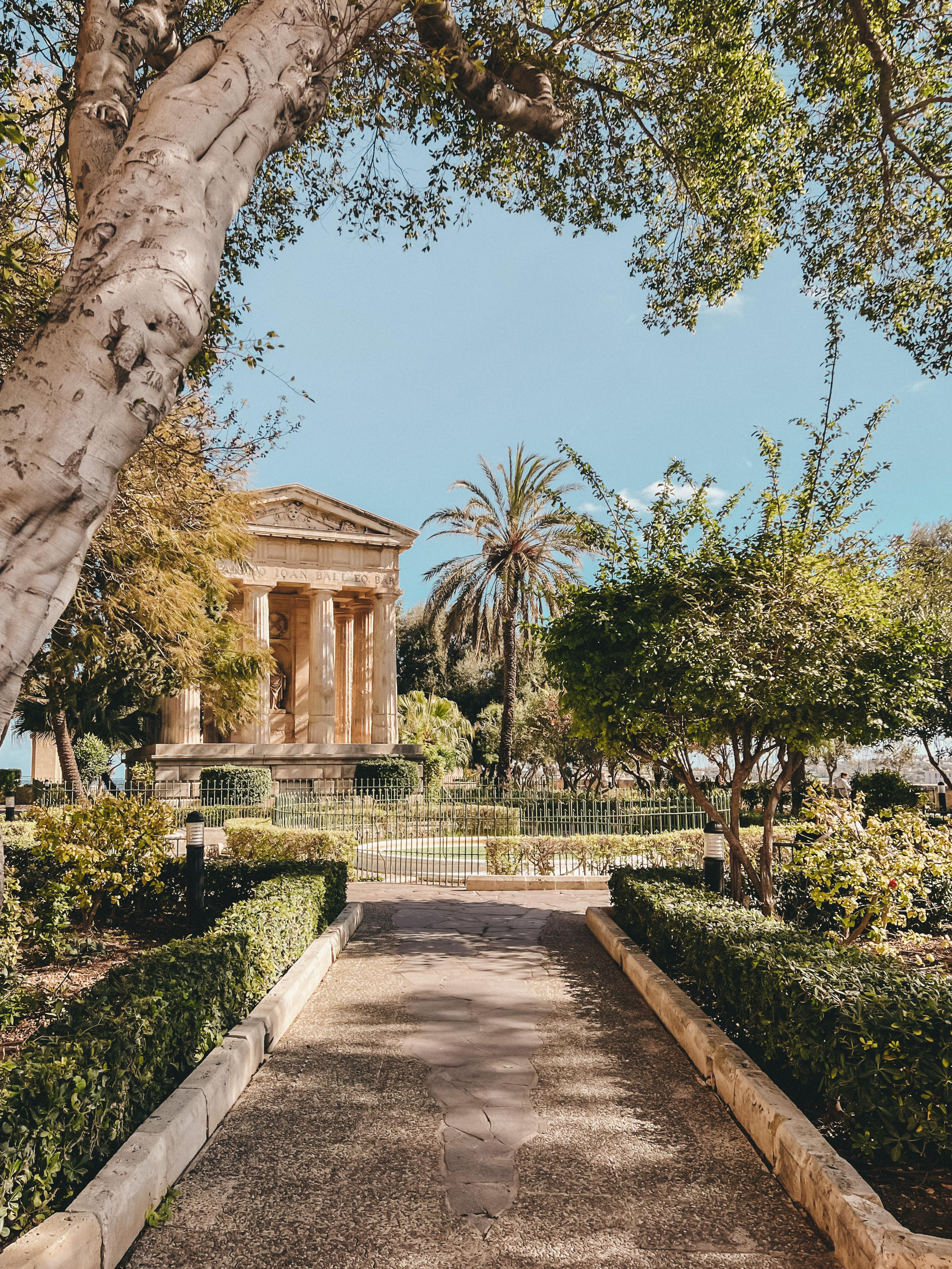 One Day Walking Tour in Valletta Itinerary. Ivlianna Travels — travel blog with photography tips