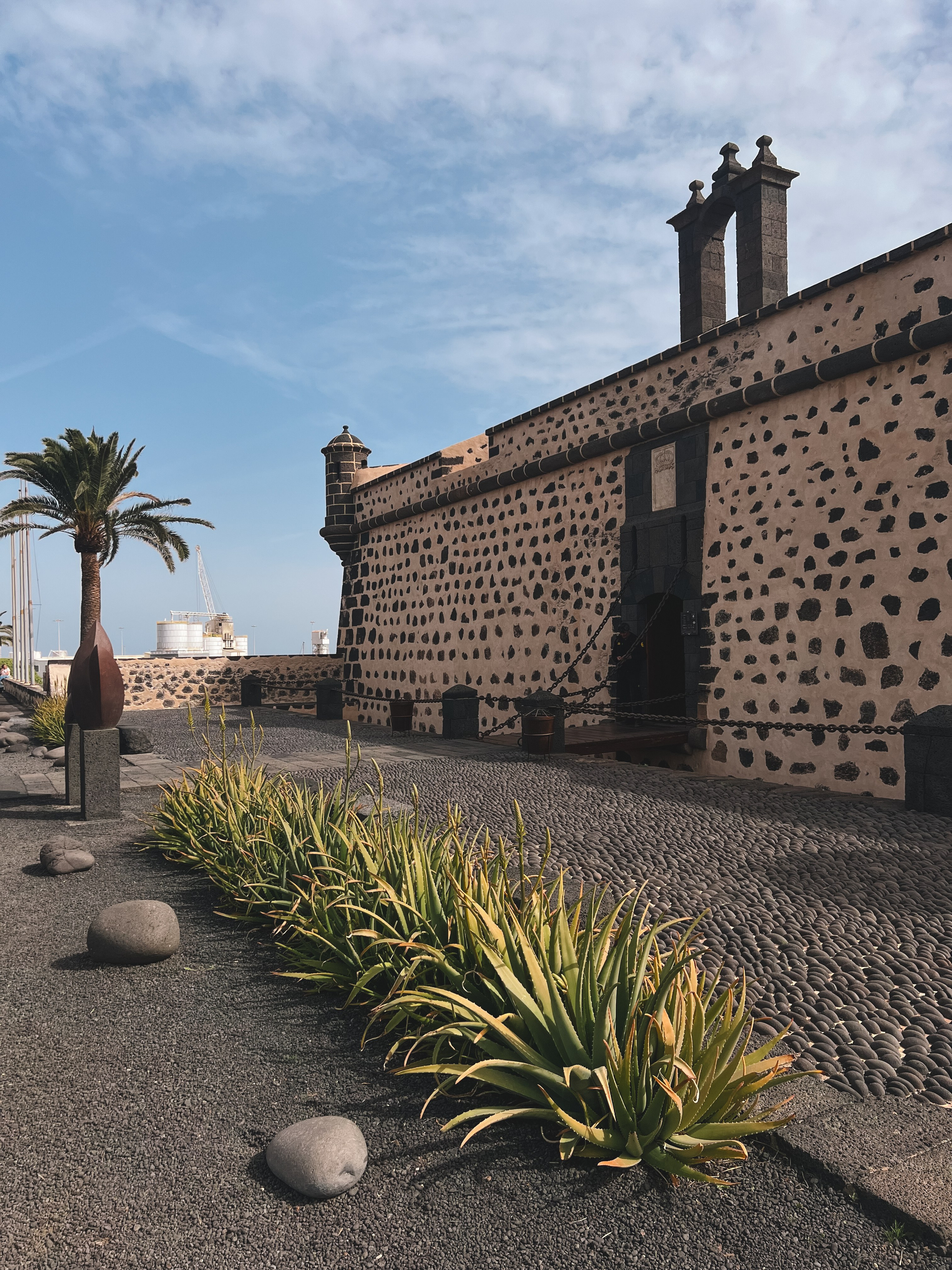 Lanzarote. Ivlianna Travels — travel blog with photography tips