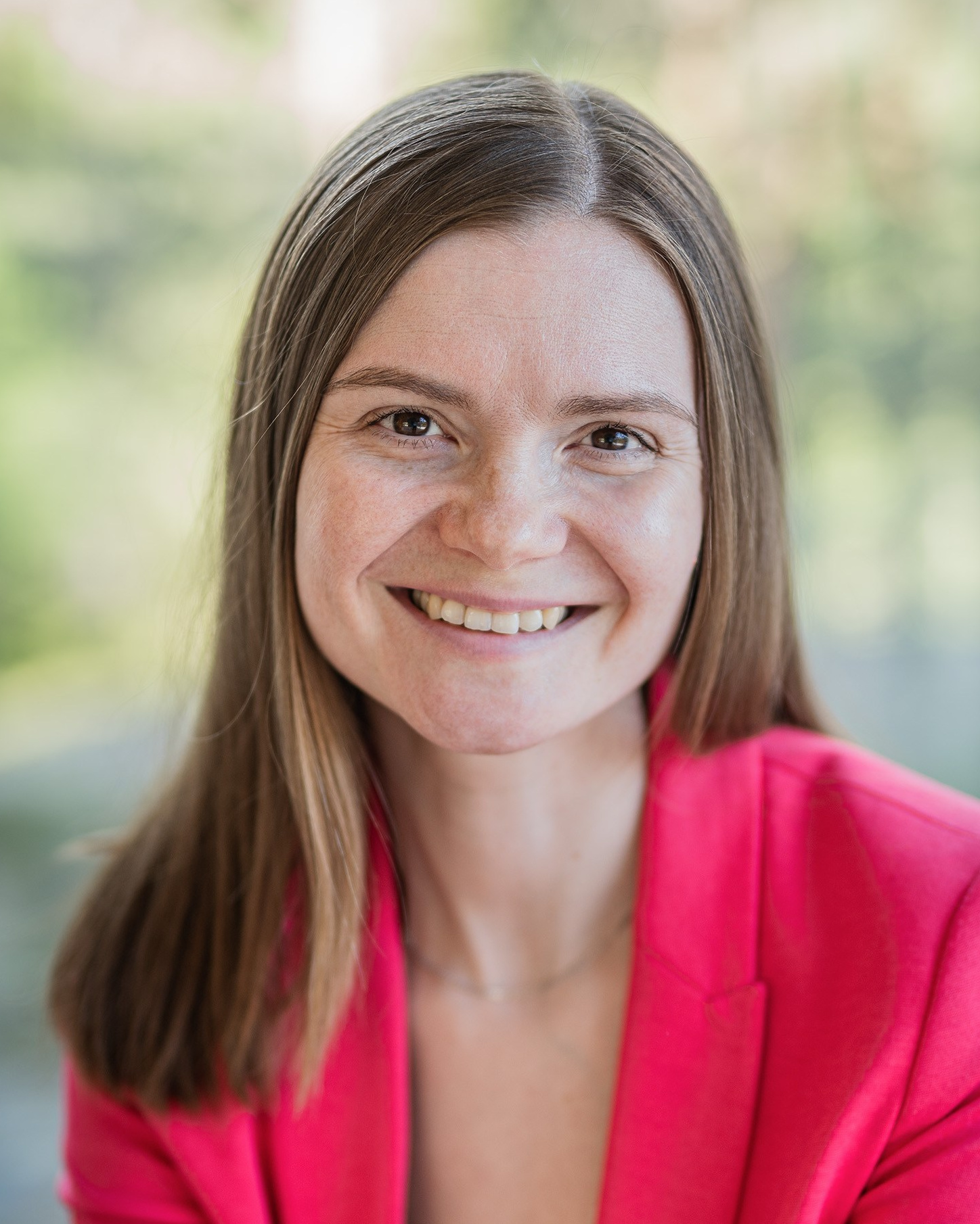 CONTACT ME. Anna Z commercial photographer and graphic designer based in Turku