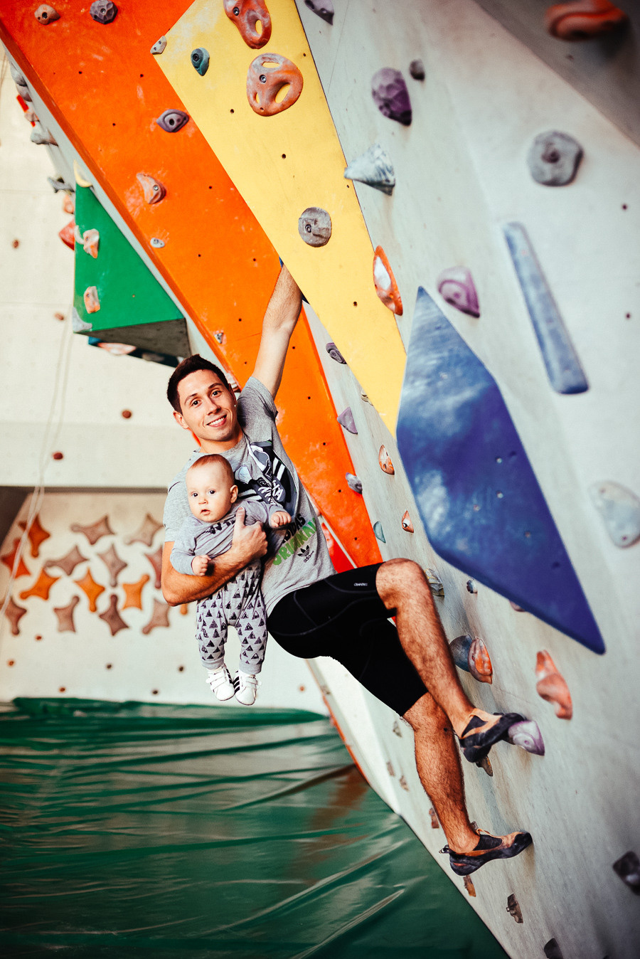 Дитячі і сімейні фотографії фотограф Максим Семенюк в Нікополі. Фотограф Київ Дніпро Запоріжжя Нікополь Олександрія Кривий ріг Покров