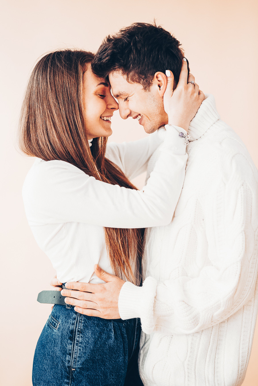 Дитячі і сімейні фотографії фотограф Максим Семенюк в Нікополі. Фотограф Київ Дніпро Запоріжжя Нікополь Олександрія Кривий ріг Покров