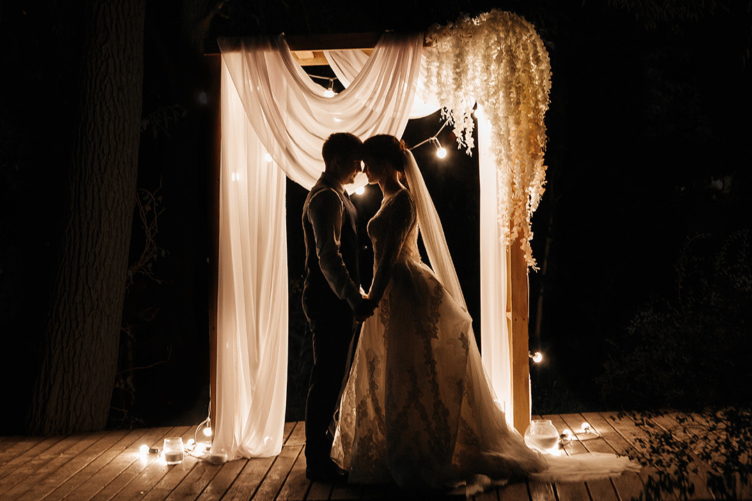 Свадебные фотосессии для молодоженов. Весільний та сімейний фотограф Харків