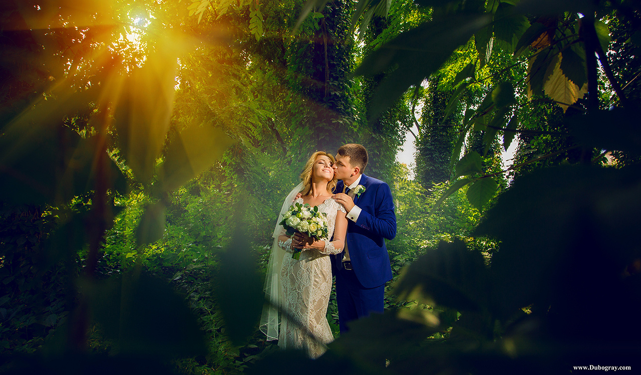 Свадебные фотосессии для молодоженов. Весільний та сімейний фотограф Харків