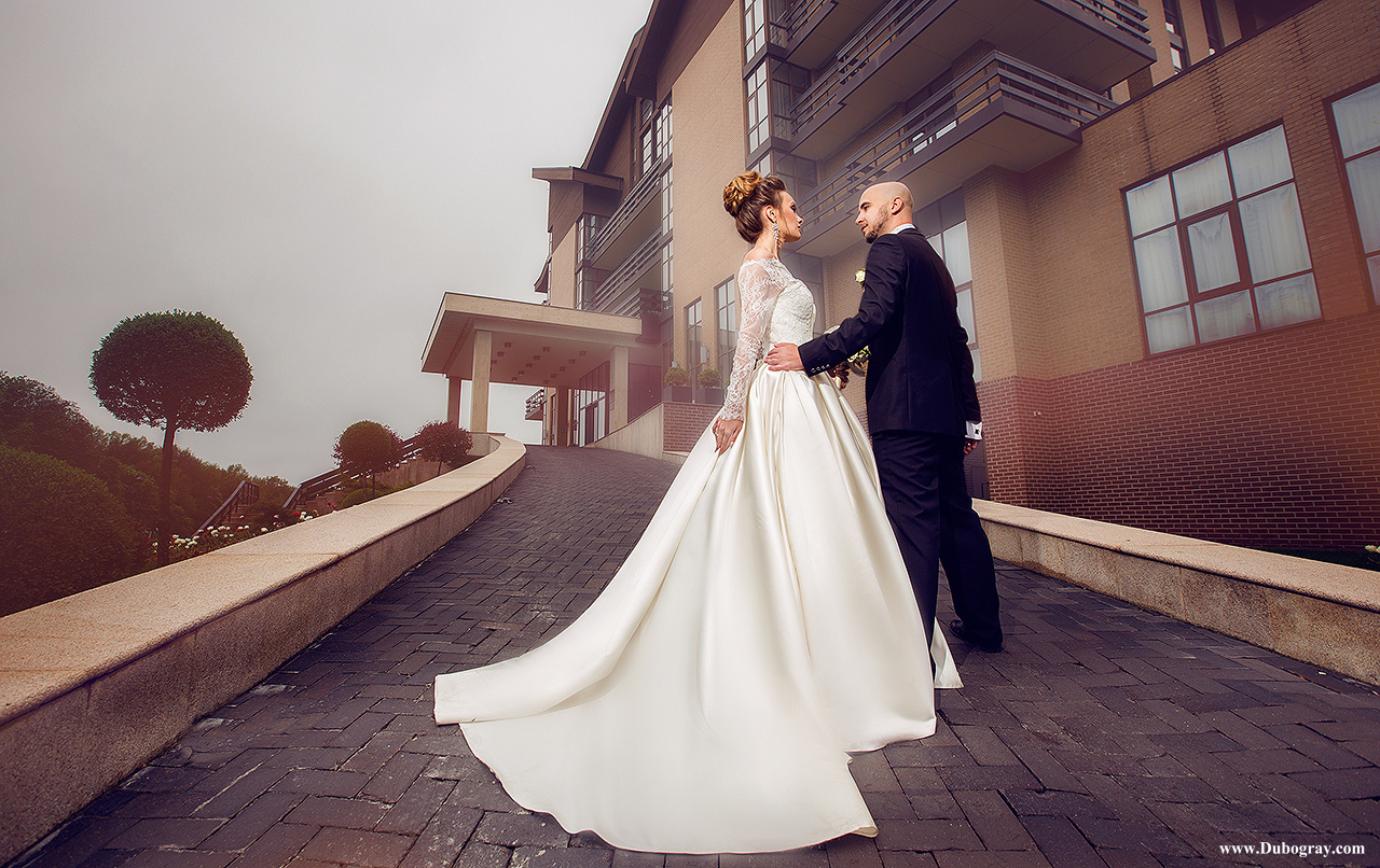 Свадебные фотосессии для молодоженов. Весільний та сімейний фотограф Харків