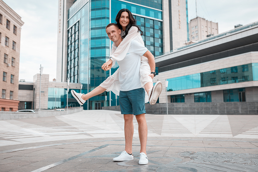 Свадебные фотосессии для молодоженов. Весільний та сімейний фотограф Харків