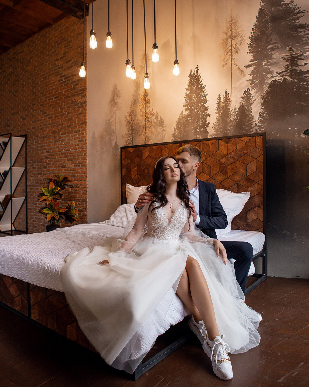 Свадебные фотосессии для молодоженов. Весільний та сімейний фотограф Харків