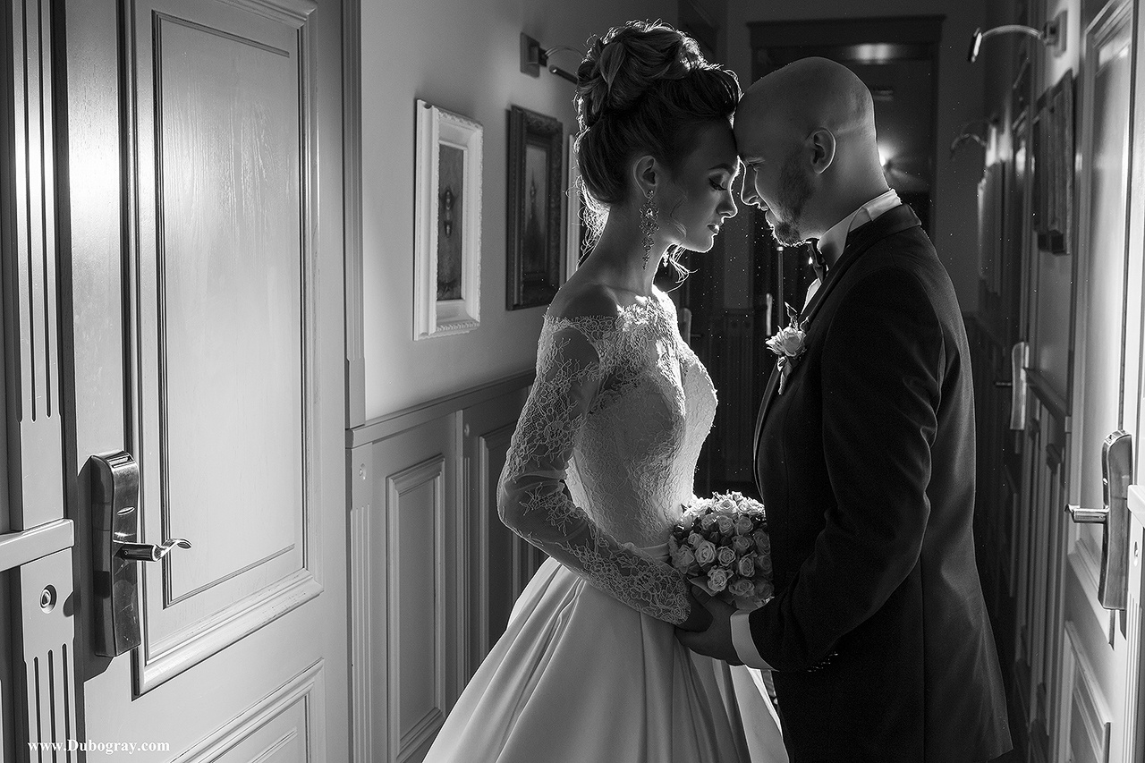 Свадебные фотосессии для молодоженов. Весільний та сімейний фотограф Харків